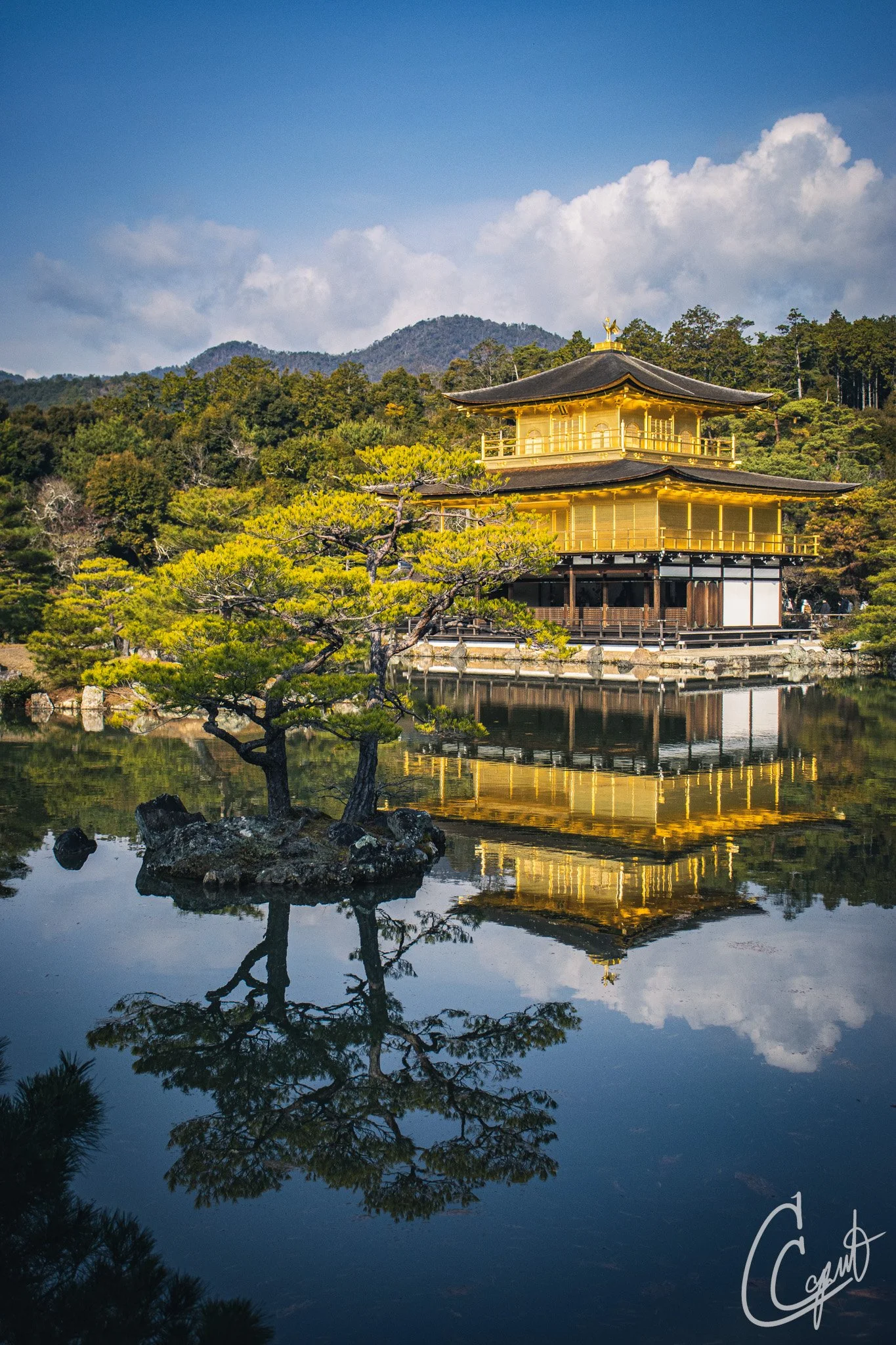 Kinkaku-ji, Kyoto, Japan
