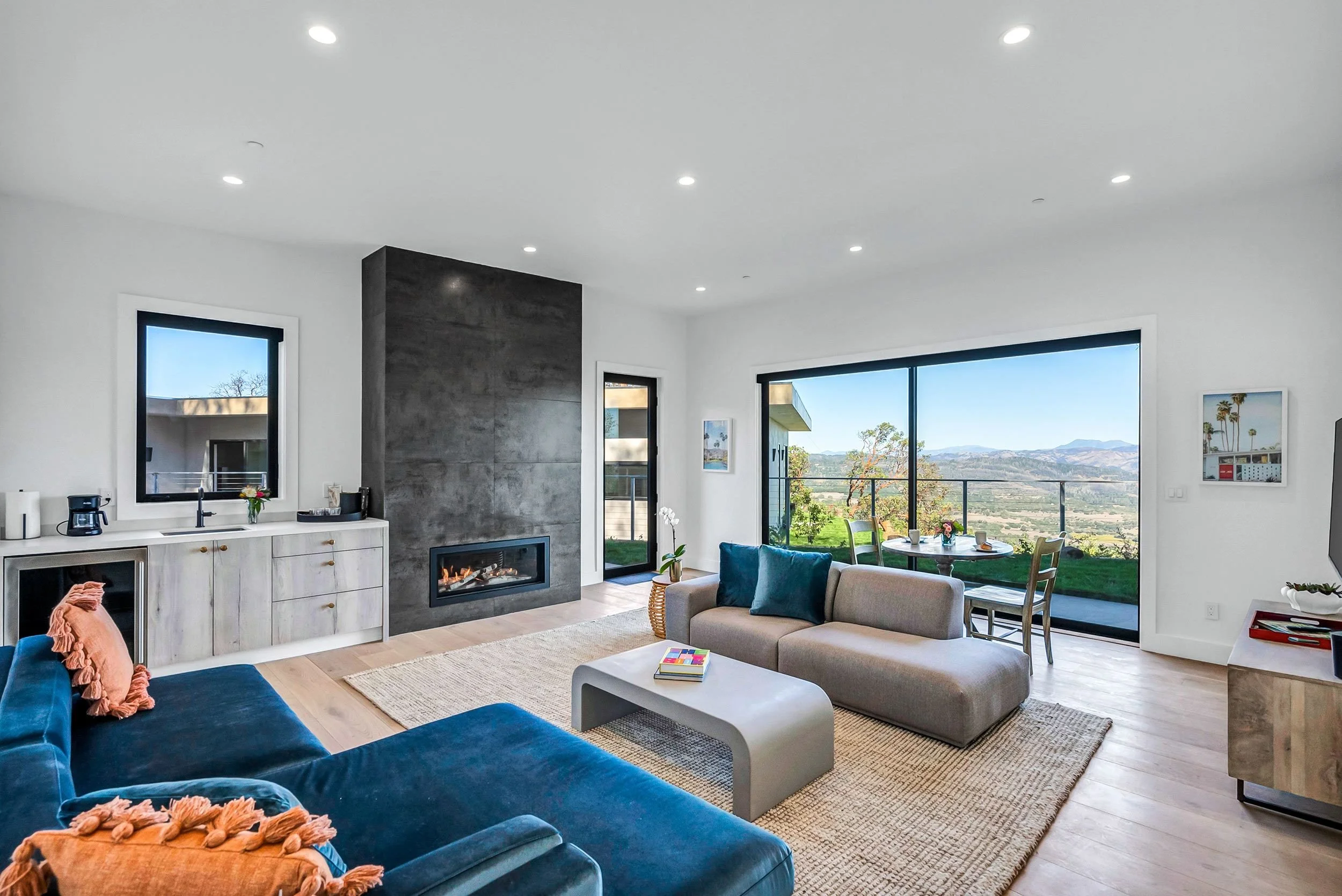 sonoma mountain home fireplace.jpeg