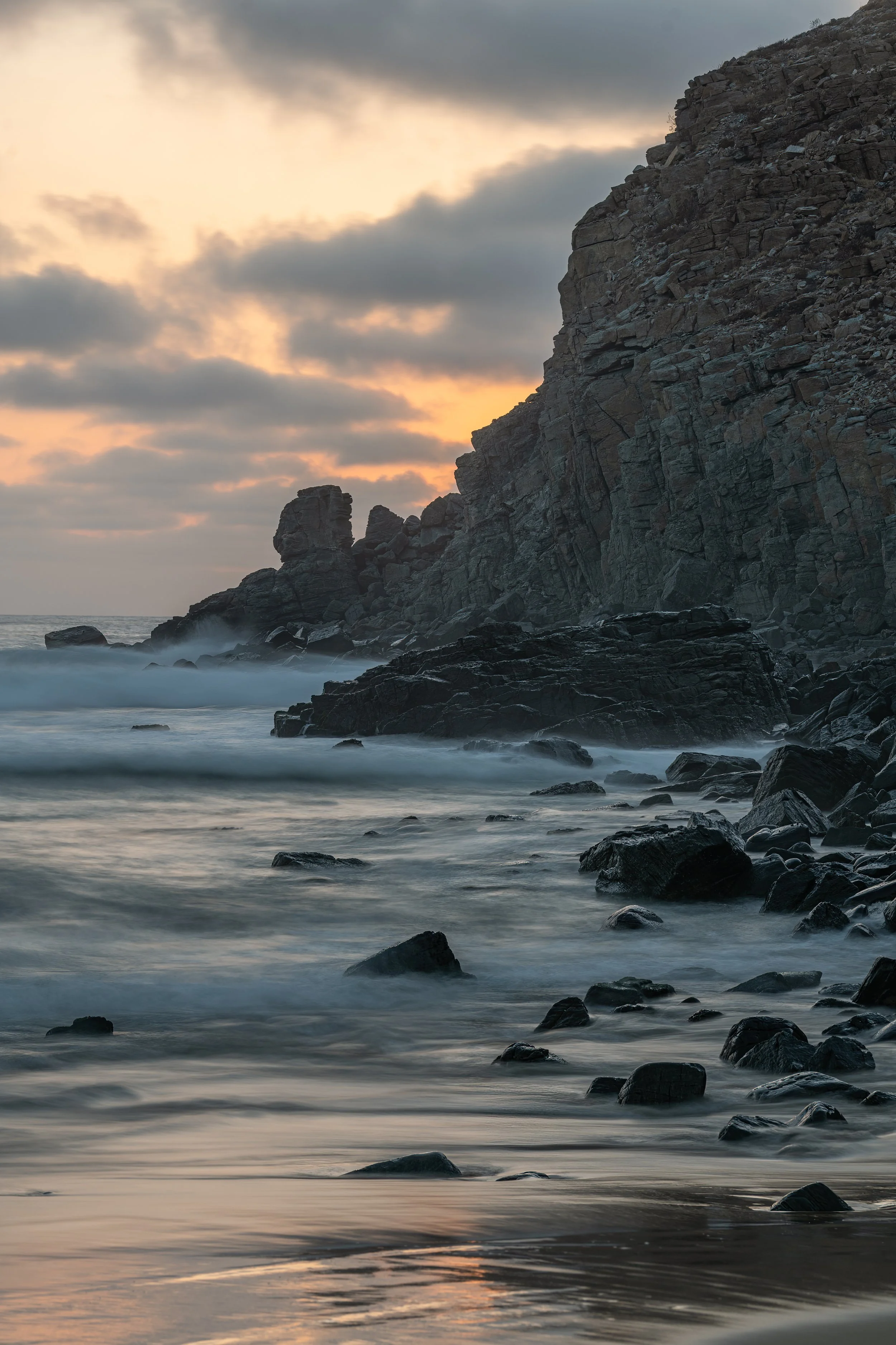 Hidden Beach Cliffside Wave PT.jpg
