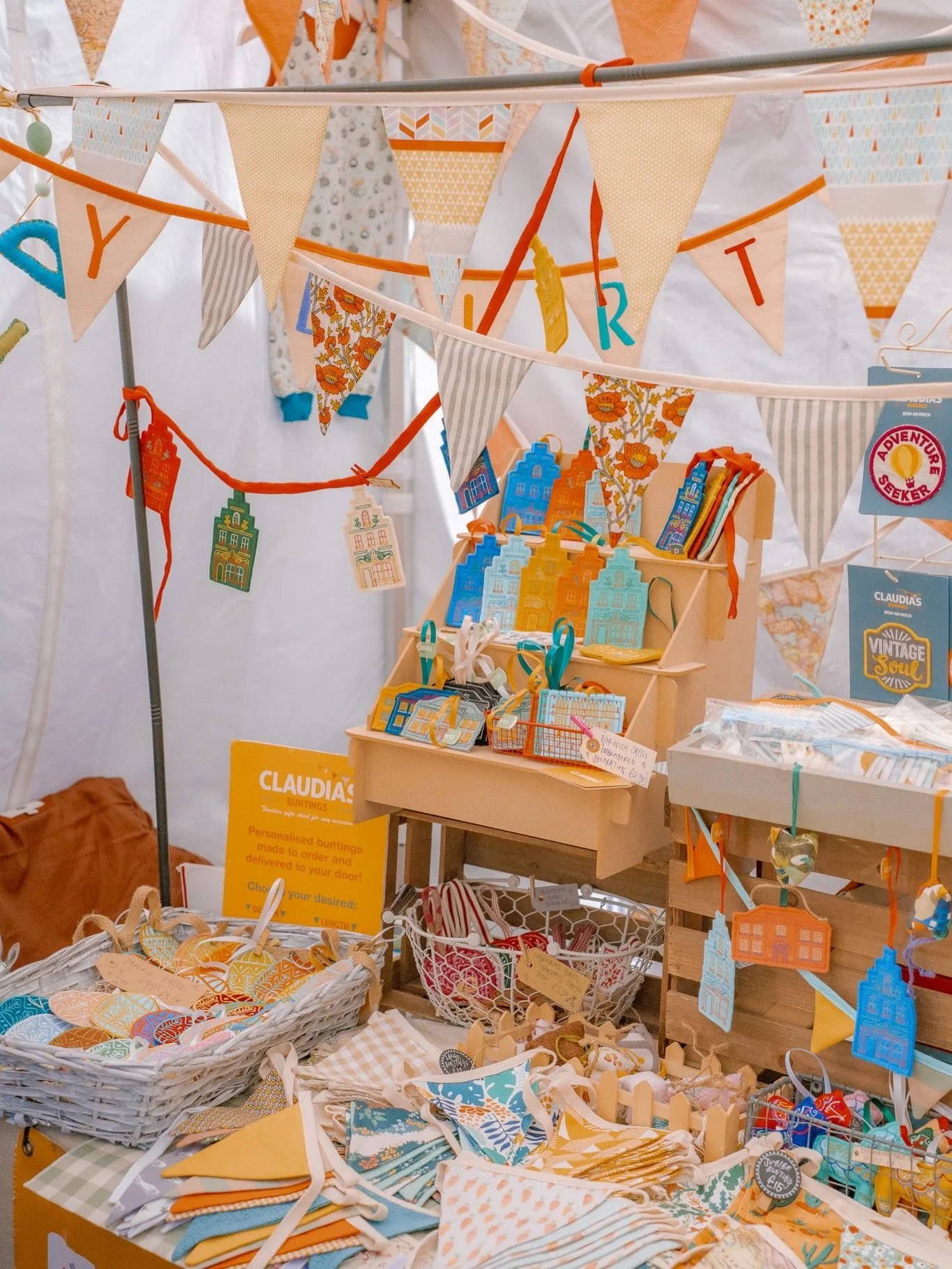 4 WEEKS TO GO

We are now exactly one month away from doing it all again and frankly, after the absolutely bonkers scenes of April, we are more than ready.

Firstly, THANK YOU. Truly. We cannot quite believe how many of you turned up and showed out o