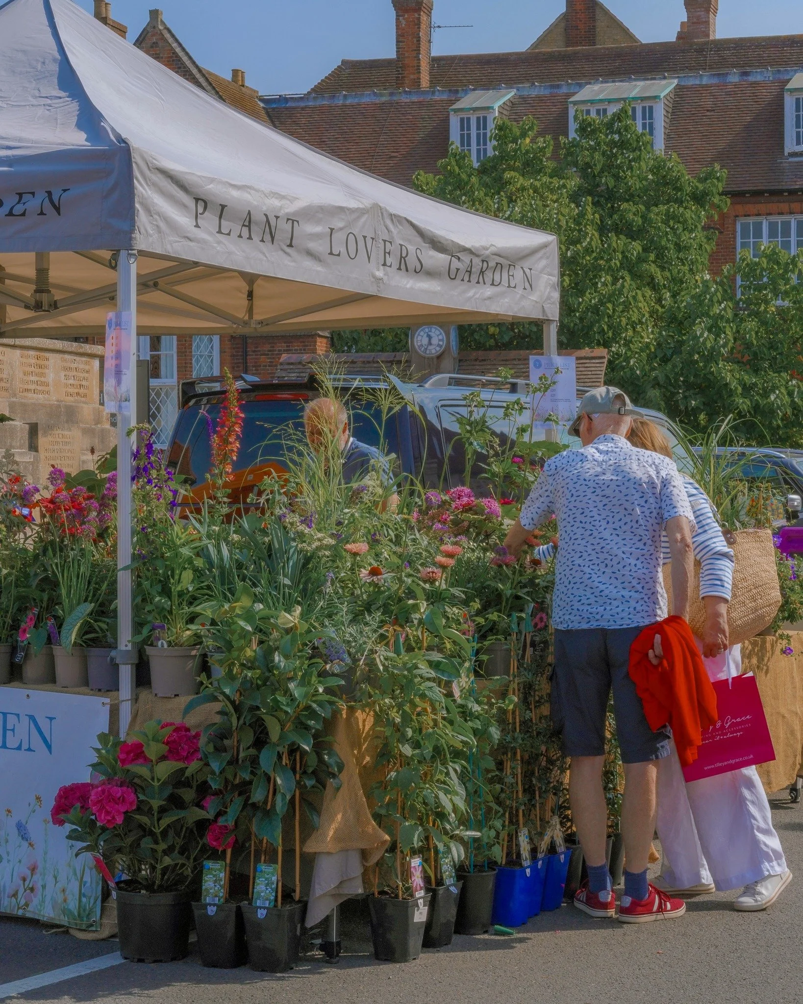 Welcome to September, pinch punch and all that jazz!

We'll be back this Sunday 10:00-15:00 with all the usual suspects and some new ones too. Also, and not wanting to call this too early but, the weather looks pretty good, which is always a welcome 
