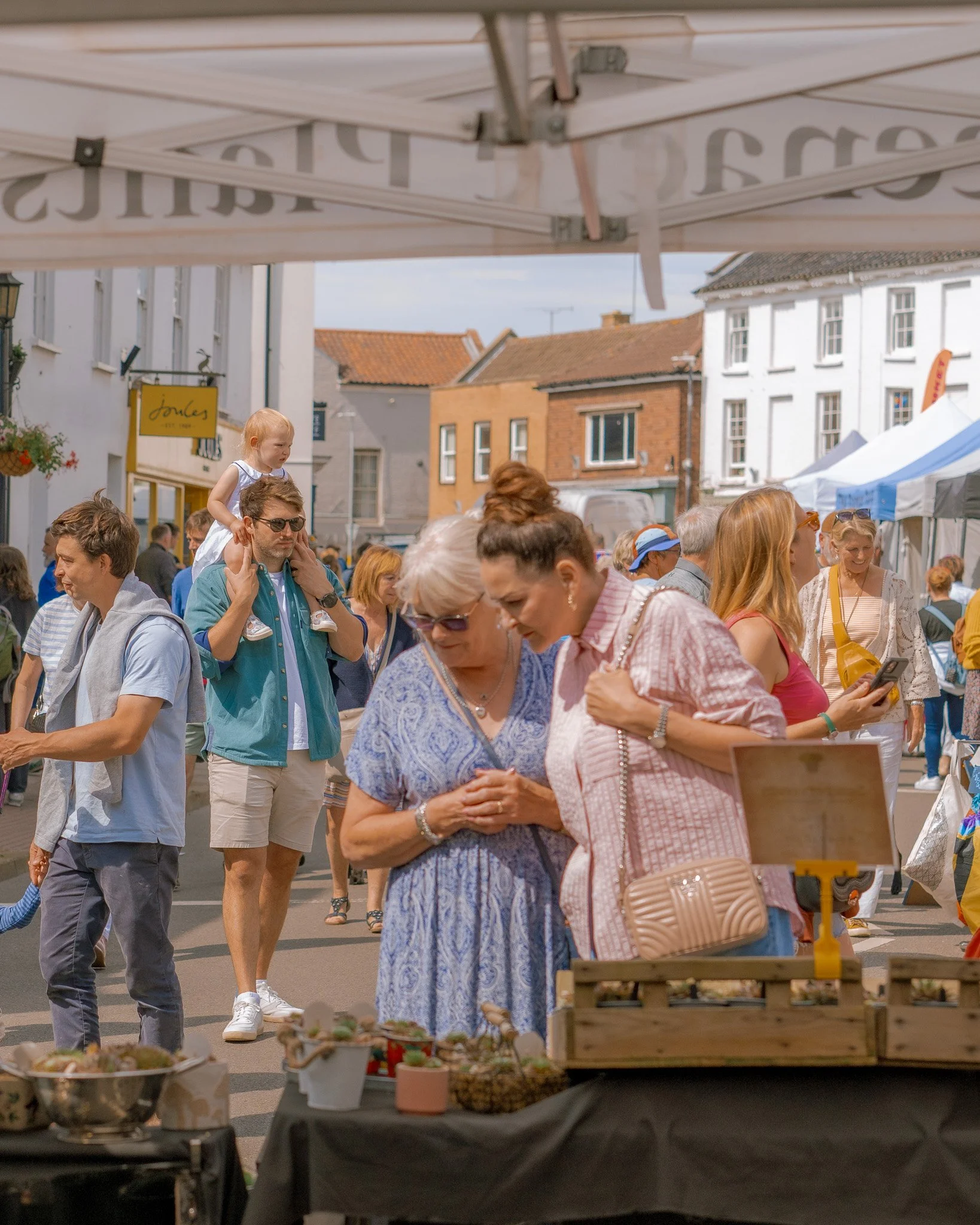 Thank you to everyone who has applied for a spot at next year's markets. We've had more than 200 applications, and we'll be carefully working through every one of them over this week and next.

Holt Sunday Market is a properly small team. There are 1