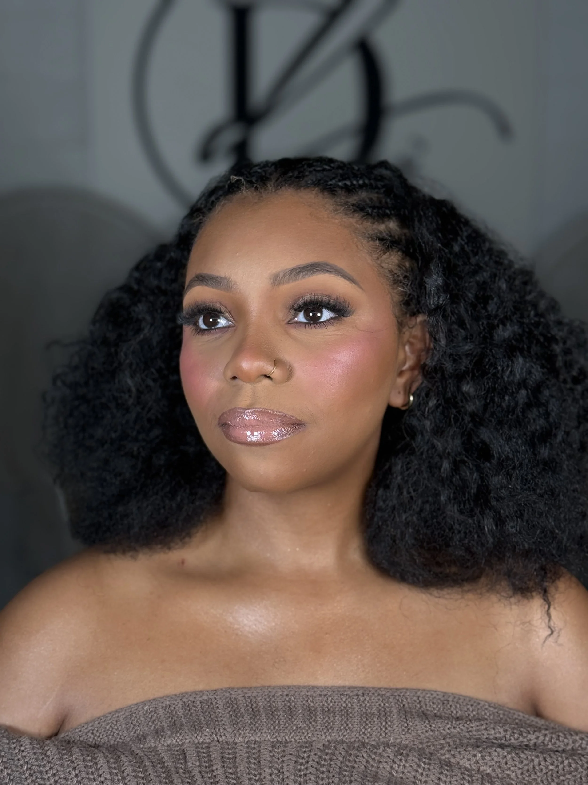 DewybyDej Makeup Artistry