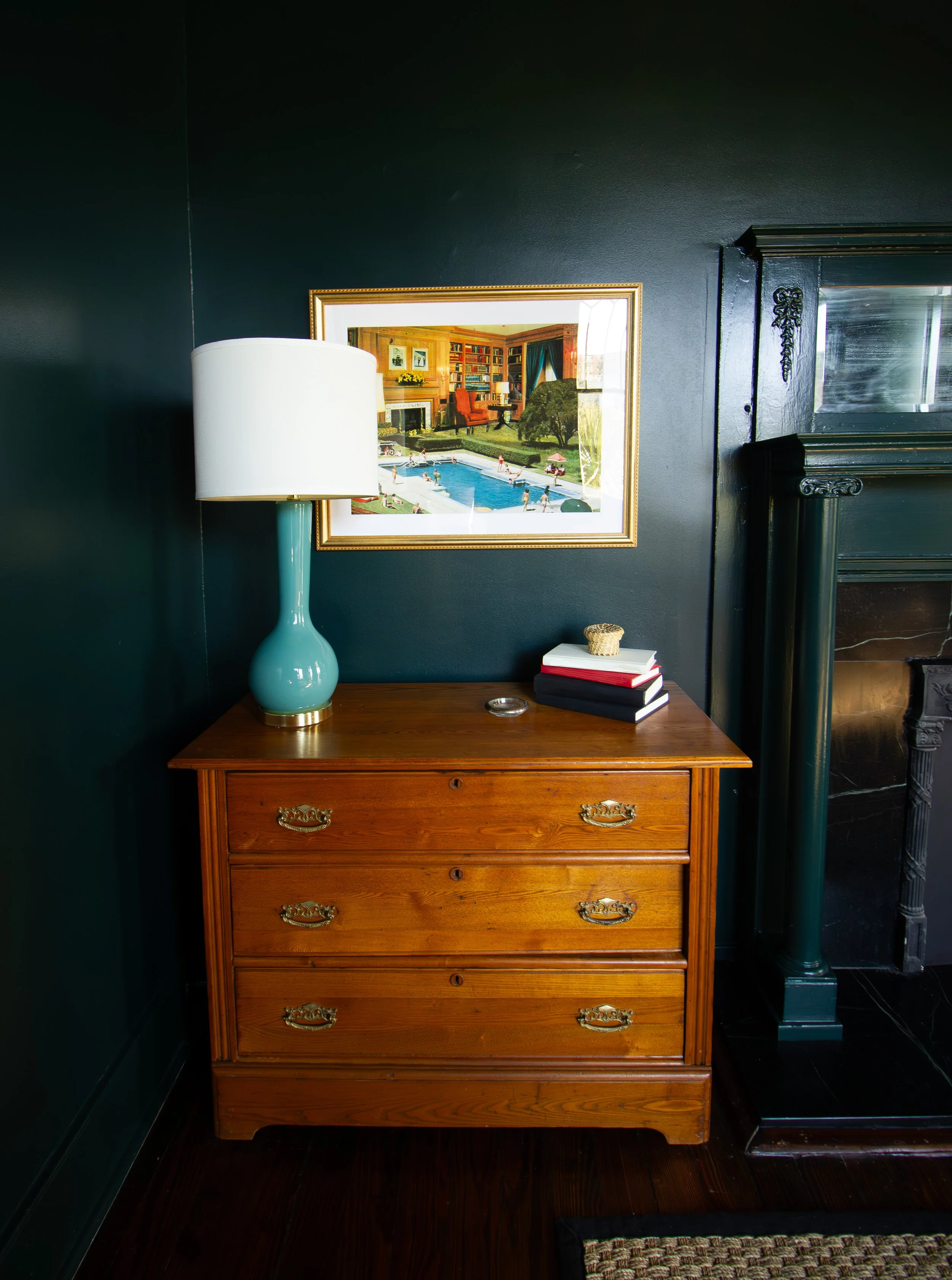 Green Room 01.jpg