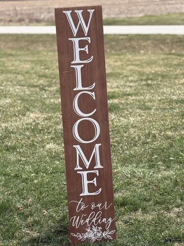 Standing Welcome Sign