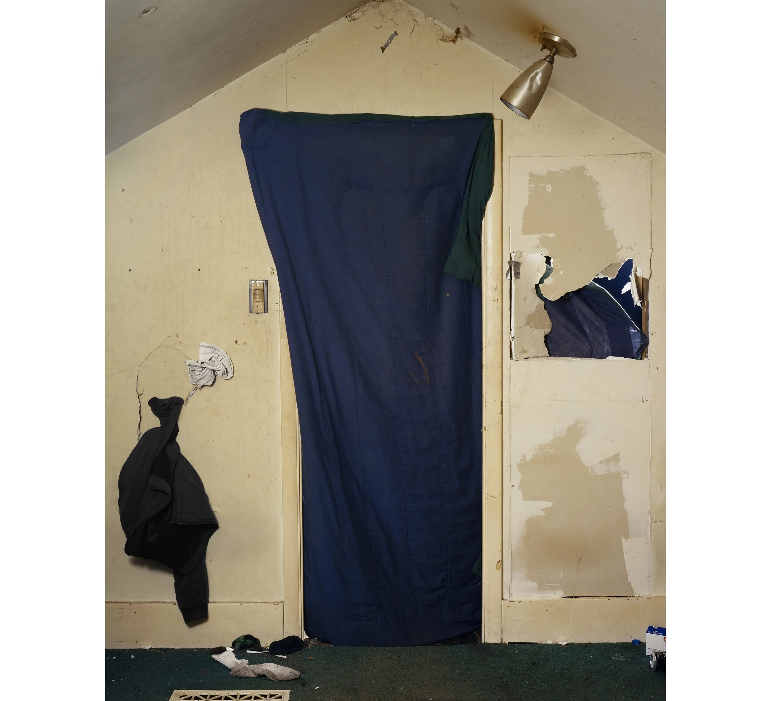 Lindvay_Hold Together-40.jpg