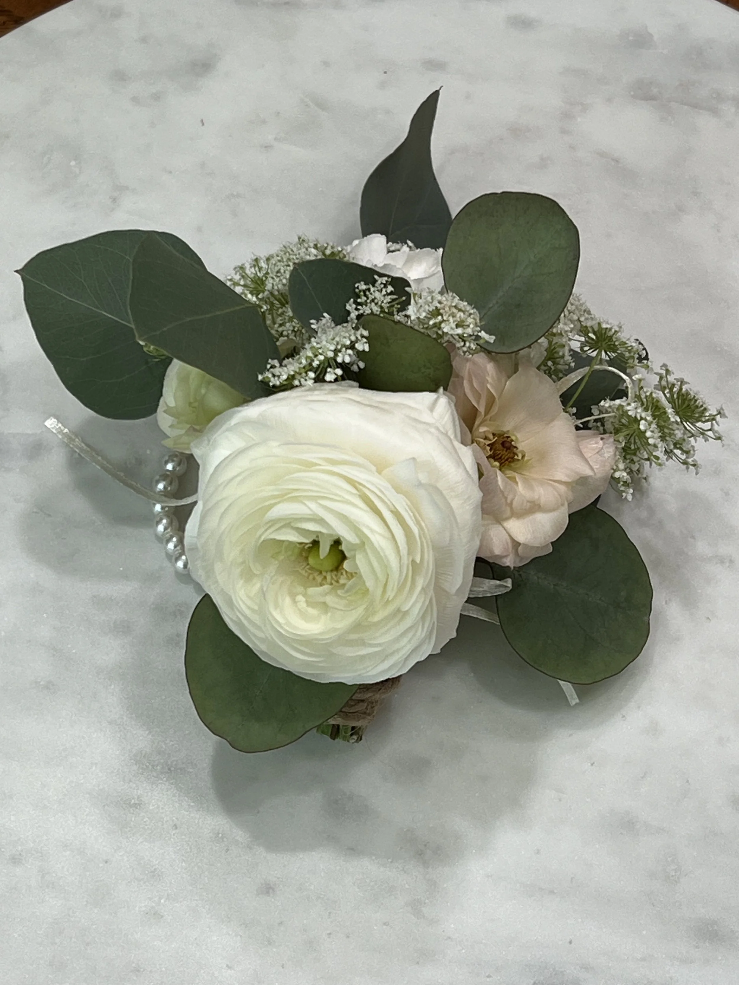 F&N Elopement Corsage 2