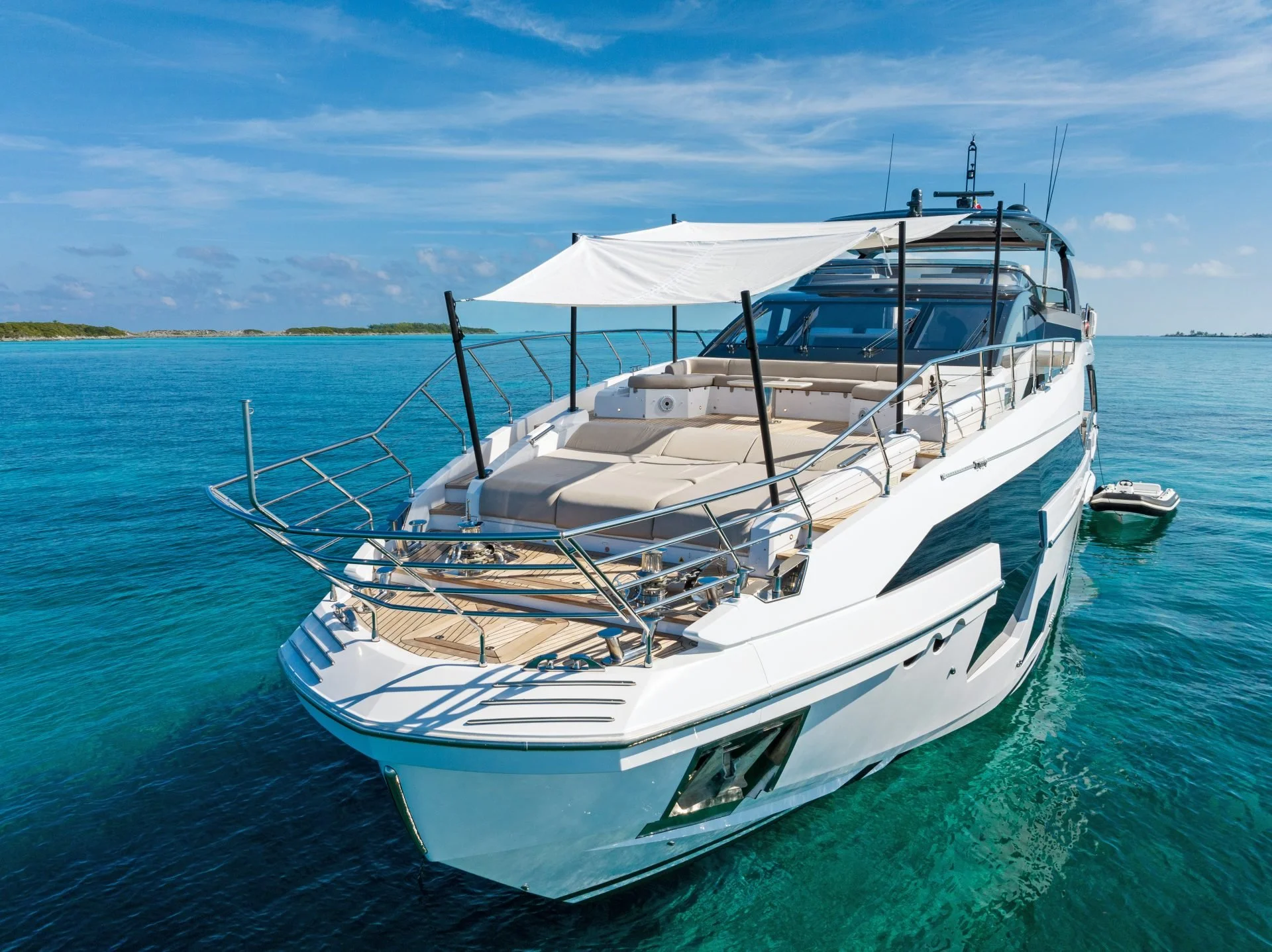 3-88-27m-Azimut-Grande-Compass-Metri-Miami-Nassau-Bimini-Exumas-Day-Term-Multiday-Charters-and-Rentals.jpg
