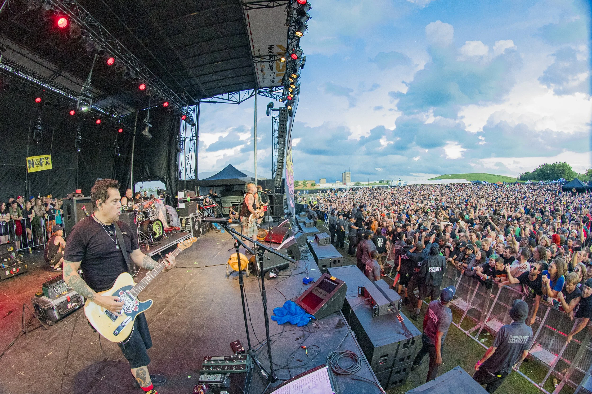 NOFX in Toronto Day 1 in Colour
