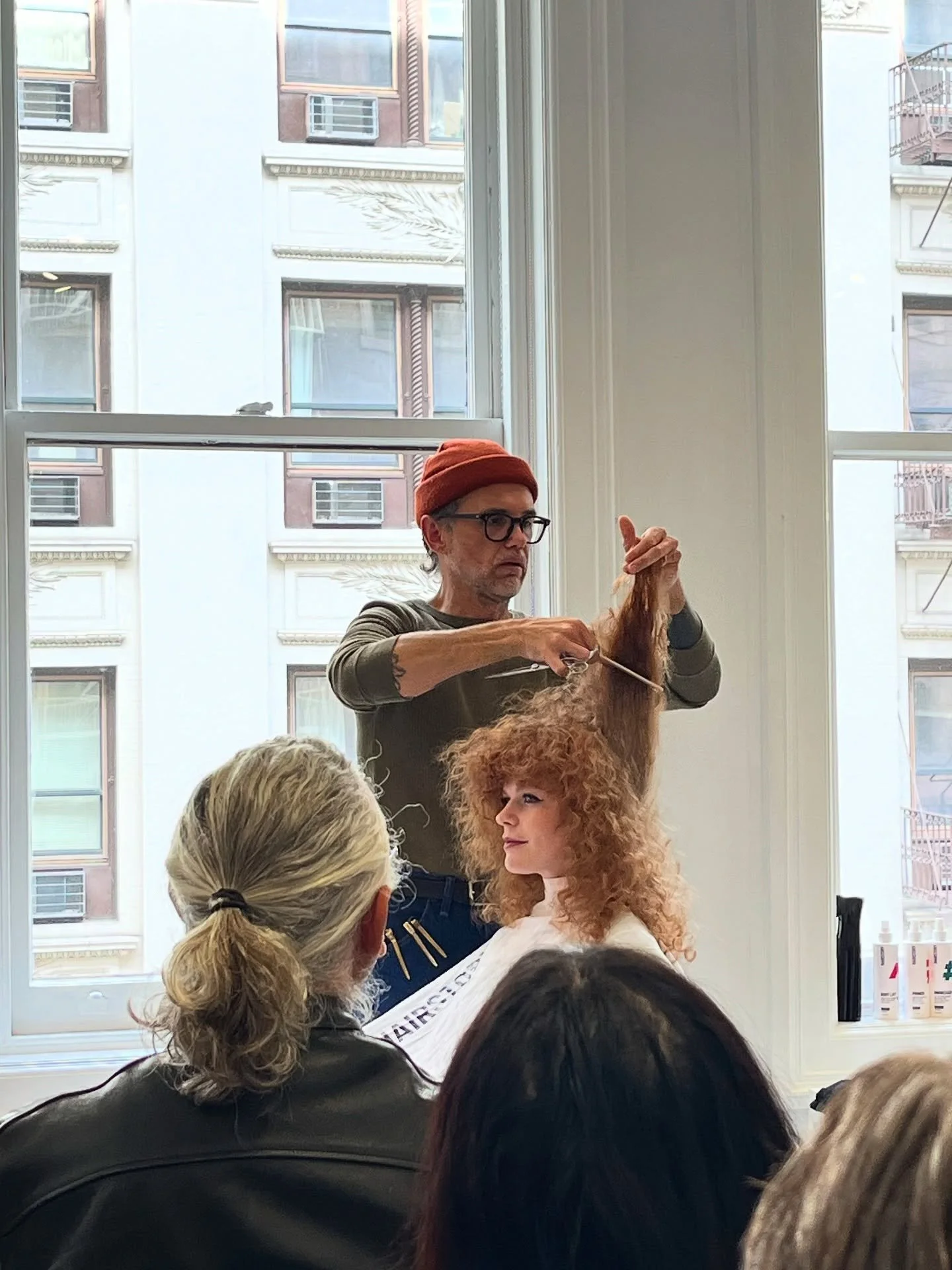 Janet and AK took a field trip to @hairstorystudio in Manhattan to take Brian Hickman&rsquo;s (of Nashville&rsquo;s @local_honey) &ldquo;Exploring Shags + Long Shapes&rdquo; class! 

Thank you so much @brianhickman1!

Book a shag or a shape at the li