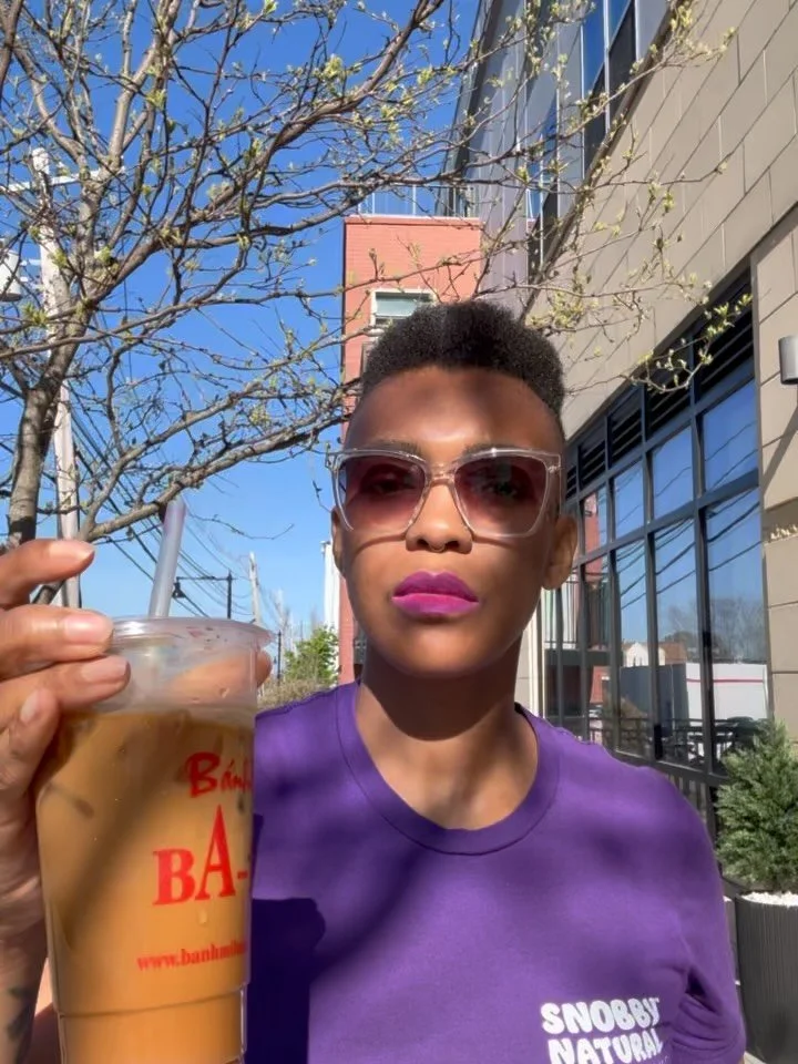 What&rsquo;s your coffee vibe?

True New Englander- Iced year round 

Seasonal- Hot in the winter; Iced in the summer 

Coffee Connoisseur- Hot all the time is the only way

Moody Vibes- It all depends on how you feel for the day 

#coffeeculture #bo