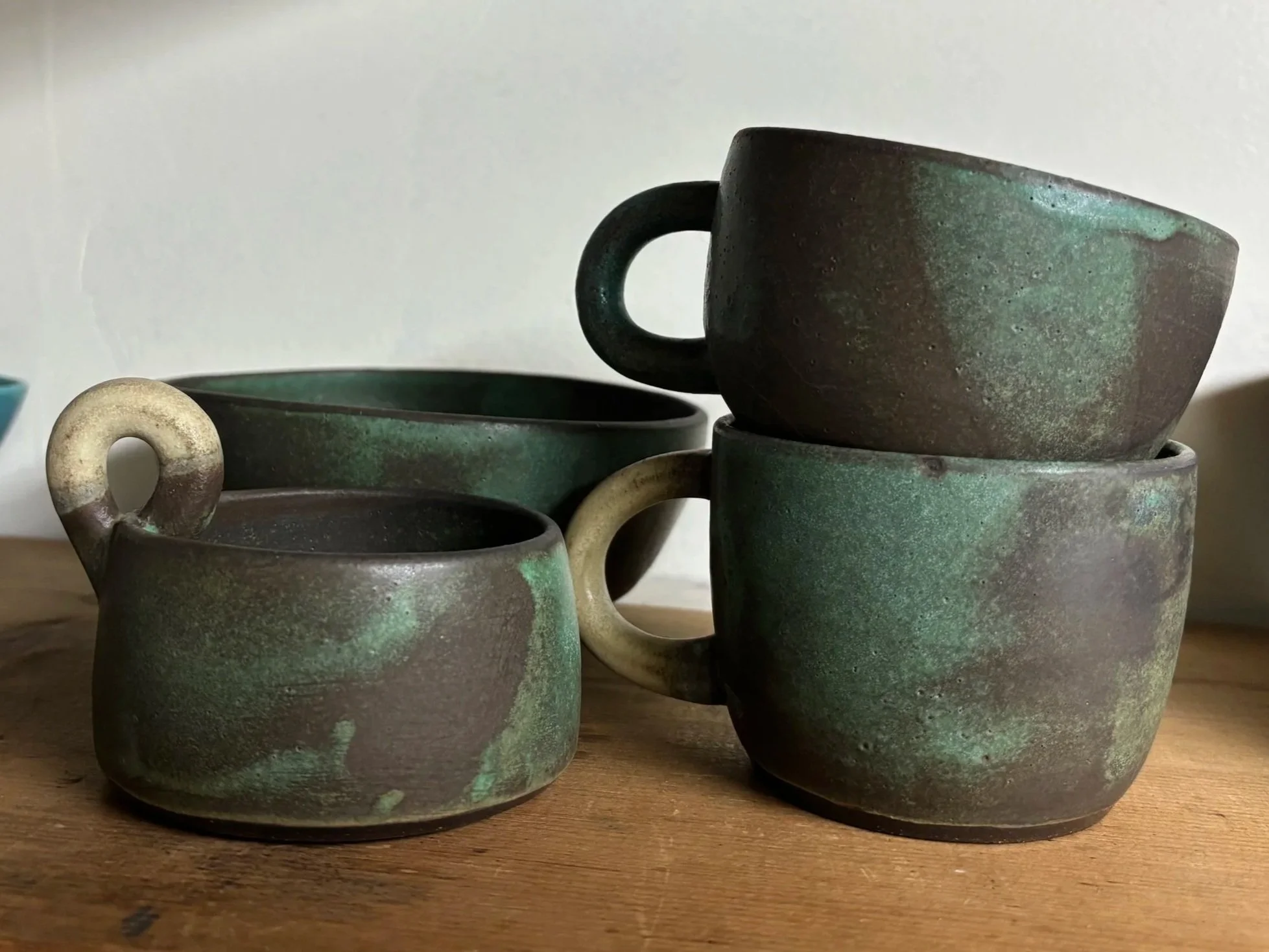 #28 mugs and handled bowl 