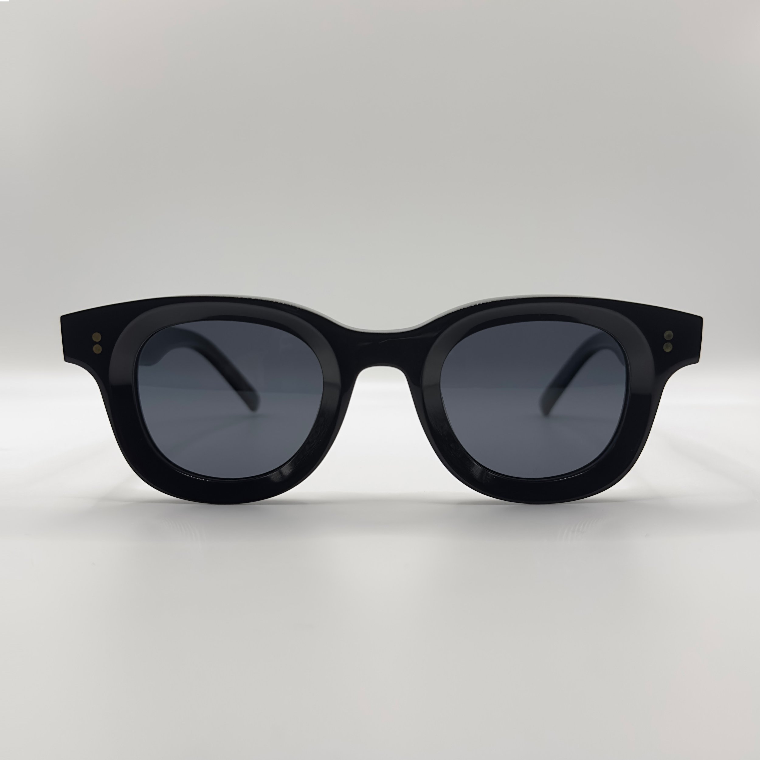 CAPRI-BLACK-NAT.jpg