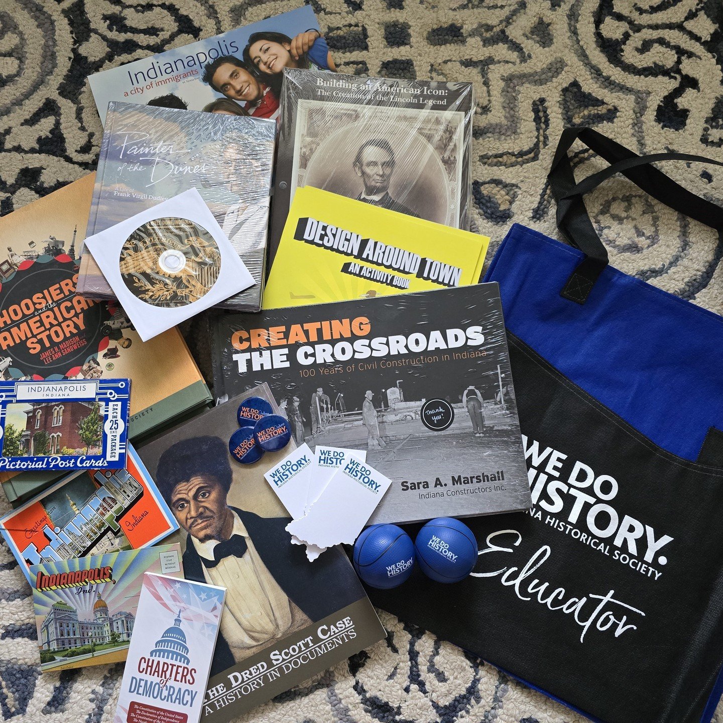It's going to be a great day at the Midwest Homeschool Expo on June 22! Thank you to the @indianahistory for contributing 2 of these fantastic gift bags as prizes!
https://indianahistory.org/
If you don't have tickets yet...now is the time to get the