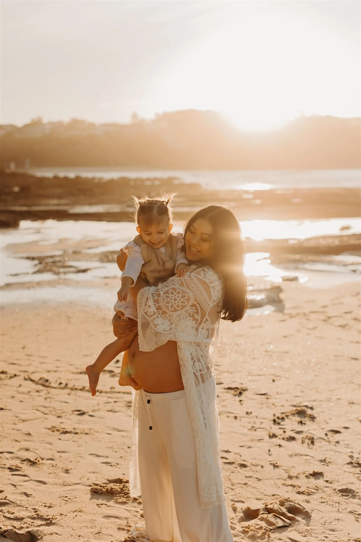 Melissa - Maternity with Family-8_websize.jpg