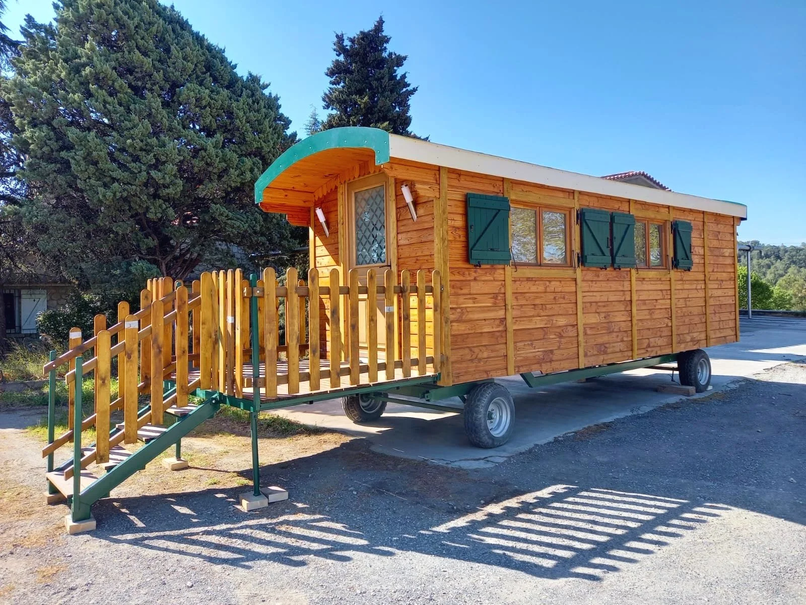 WhatsApp Image 2023-04-10 at 15.57.01.jpg