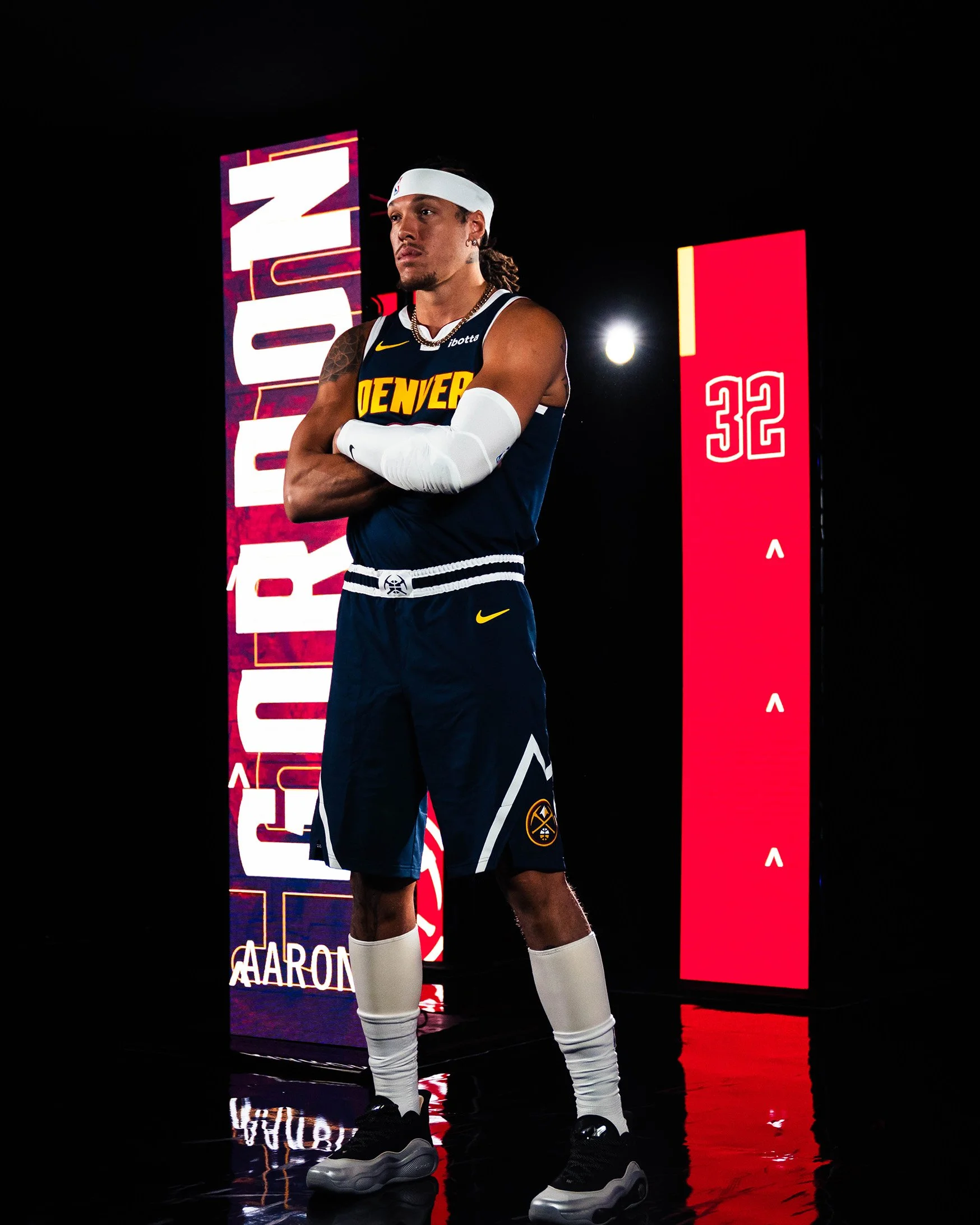 Nuggets_BTS_06.jpg