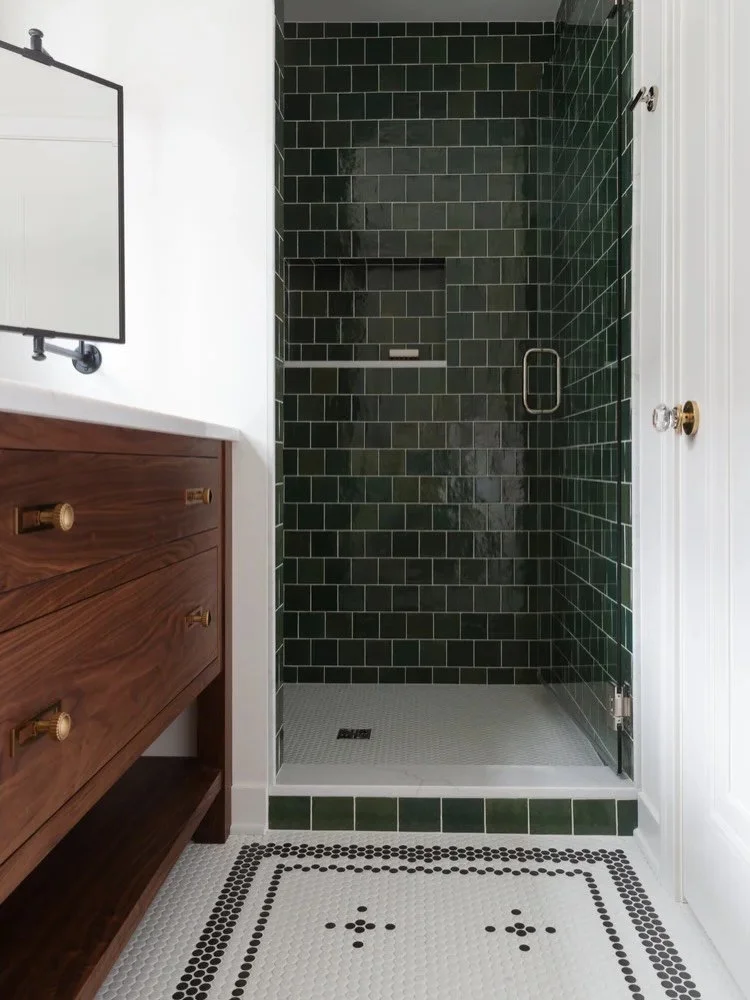 This bathroom will always be a favorite! Timeless design at its finest. 
.
Have a project in mind? We are booking for 2026 and would love to hear from you. Click the link in bio to inquire and tell us about your project! 
.
.
Design: @whausofdesign 
