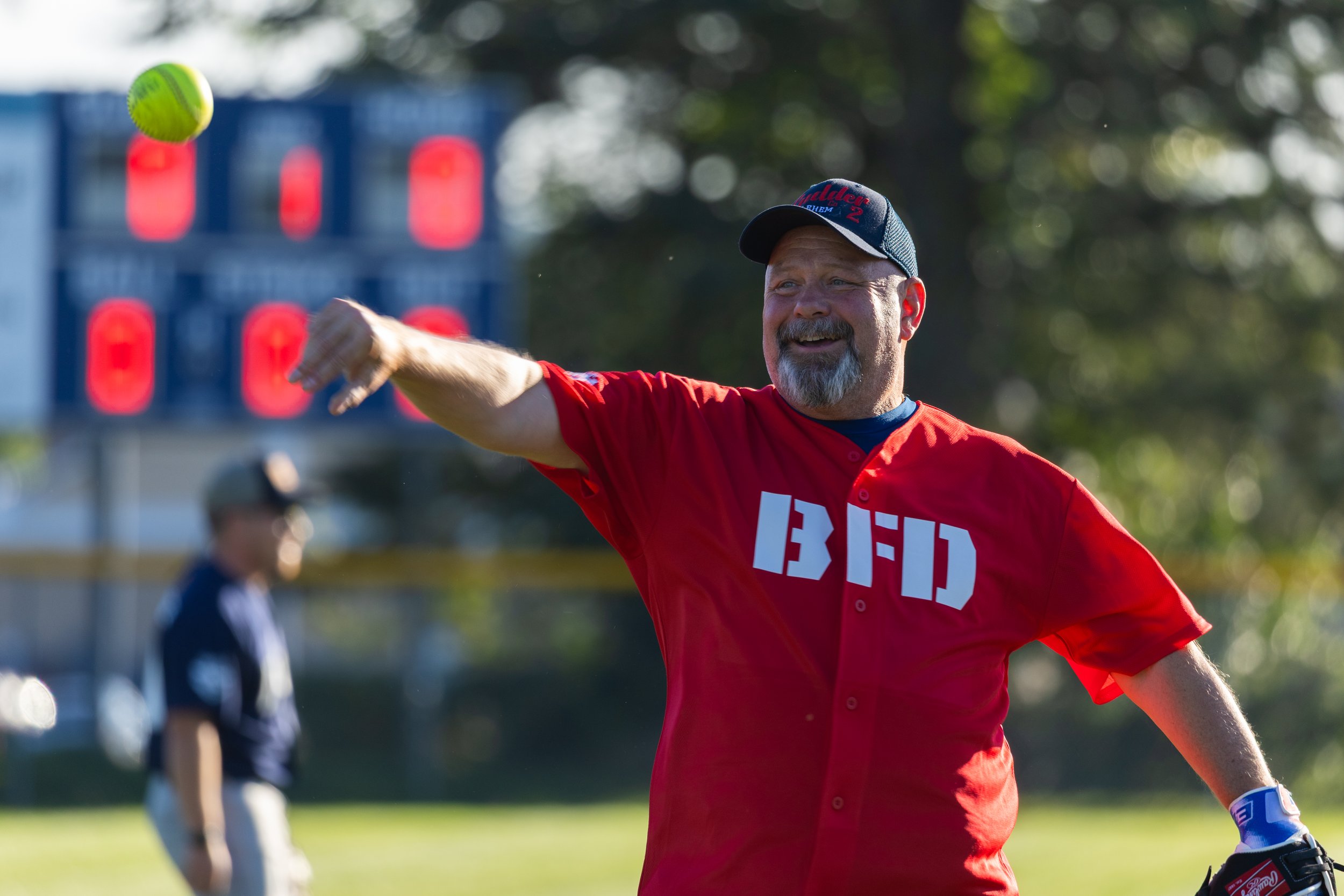 26.09.11BFDvsBPDSoftballGame-7.jpg