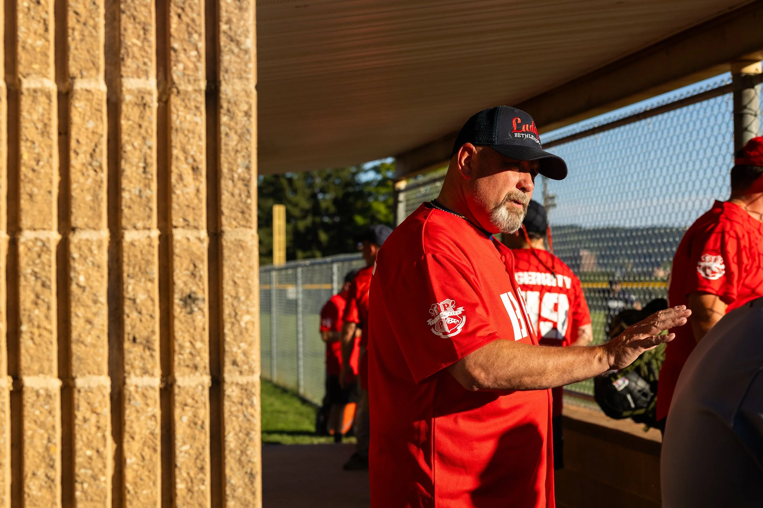 26.09.11BFDvsBPDSoftballGame-21.jpg