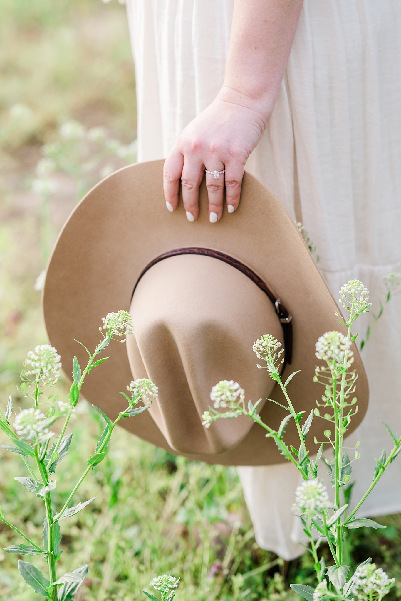 Elizabethtown PA Horse Farm Engagement Session 