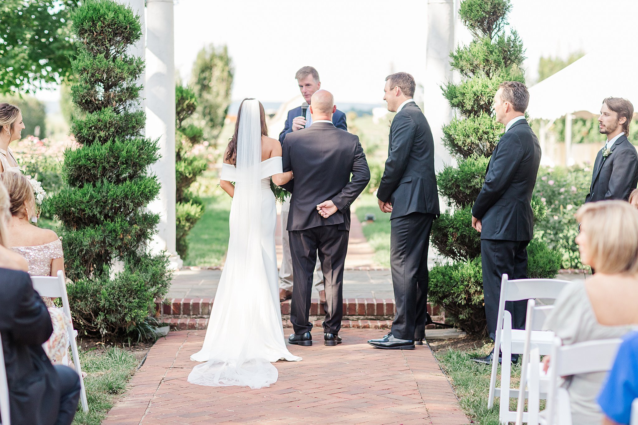 White Chimneys Lancaster Pa Summer Wedding Photography_3157.jpg