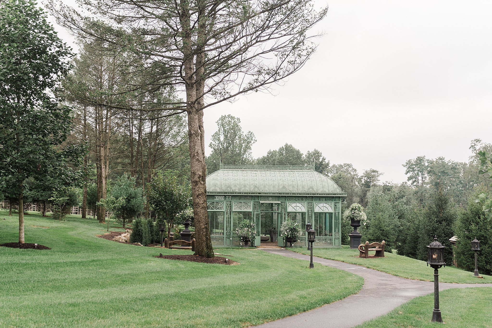 The Star Barn Elizabethtown PA Luxury Summer Wedding Photography_2918.jpg