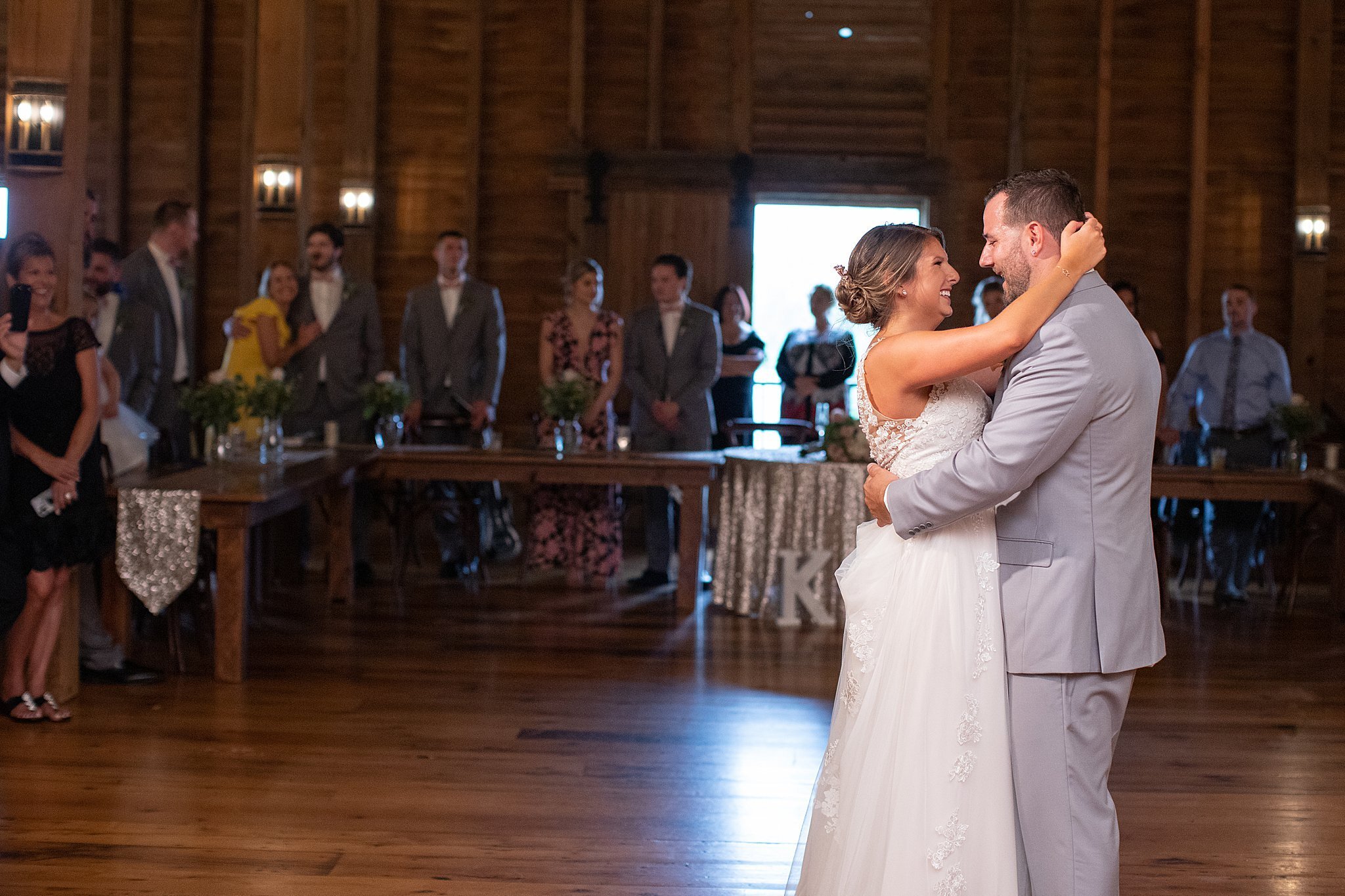 The Star Barn Elizabethtown PA Luxury Summer Wedding Photography_3041.jpg