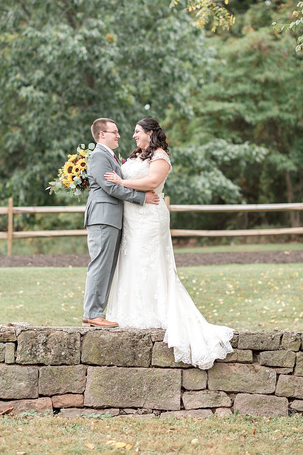 Spring Valley Farm Dover PA Autumn Wedding Photography_8206.jpg