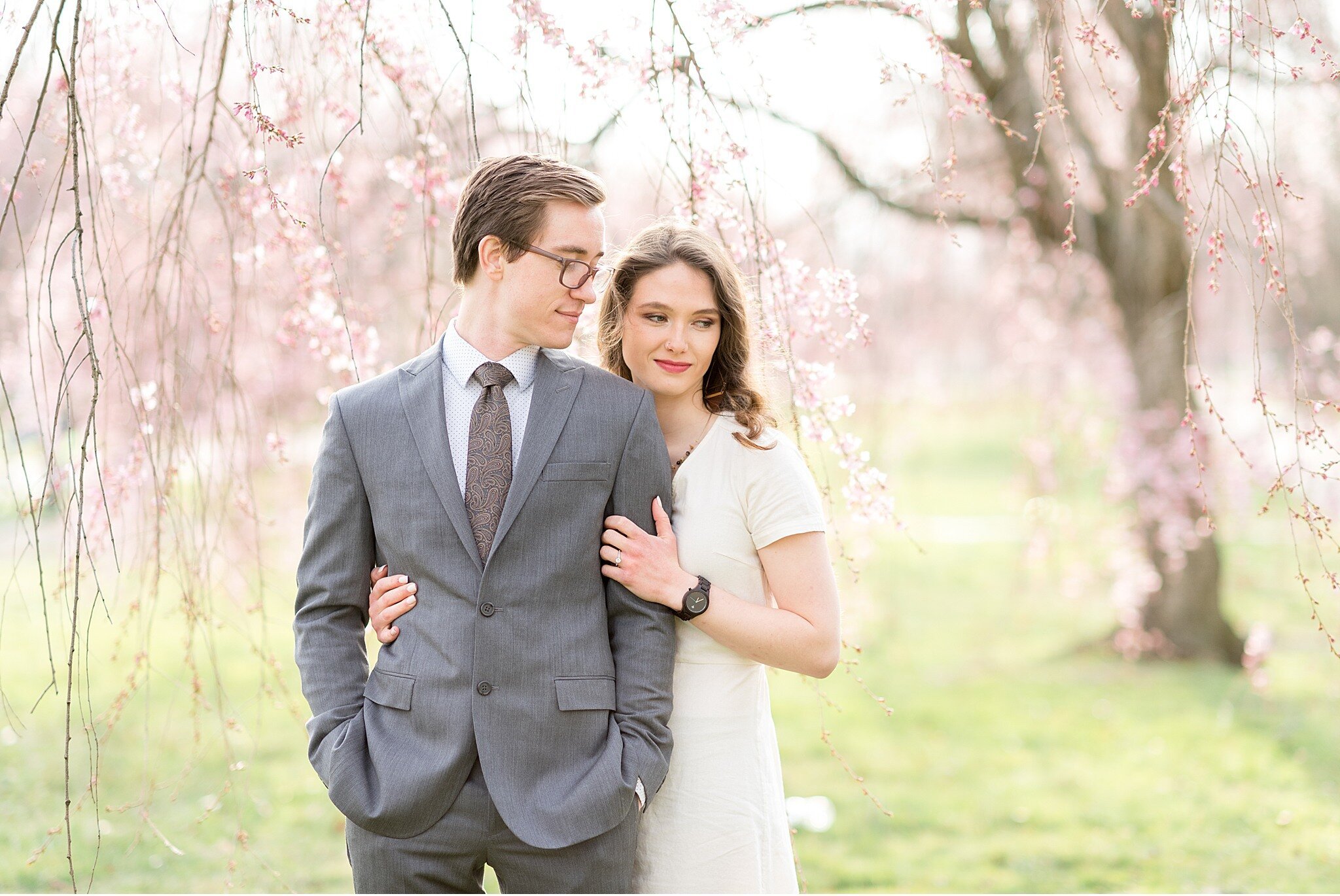 Philadelphia Spring Floral romantic engagement Wedding Photography_6562.jpg