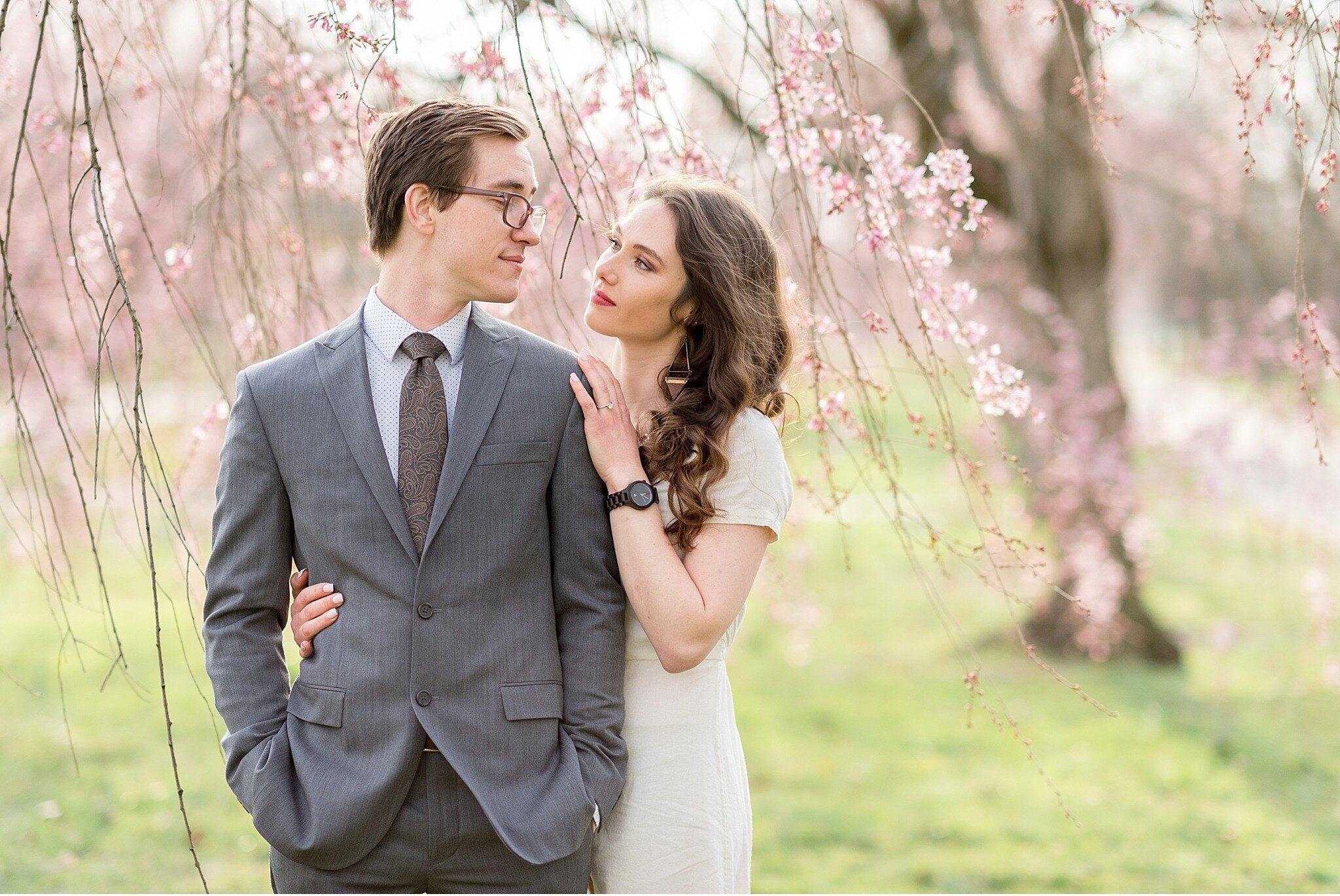 Philadelphia Spring Floral romantic engagement Wedding Photography_6564.jpg