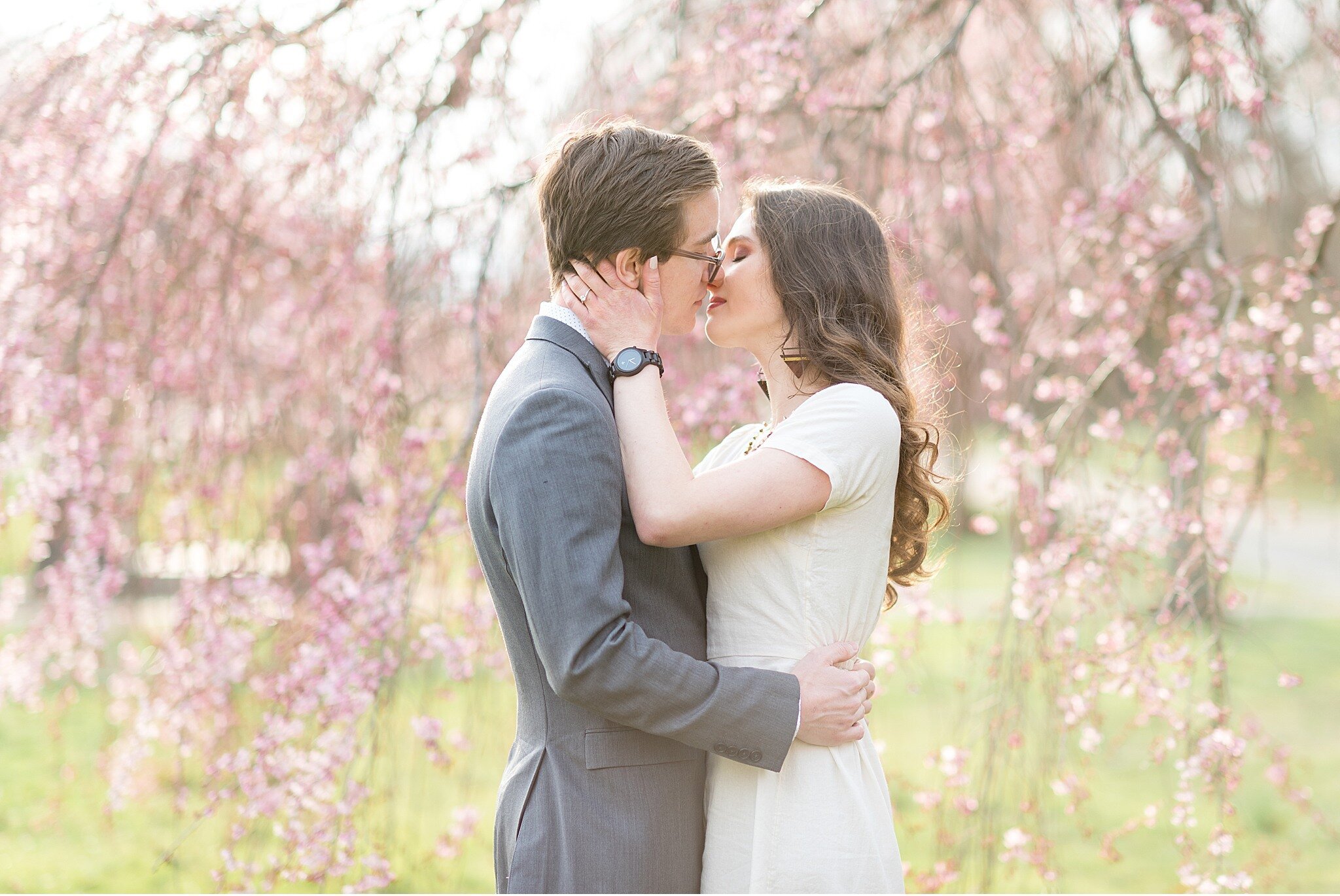 Philadelphia Spring Floral romantic engagement Wedding Photography_6569.jpg