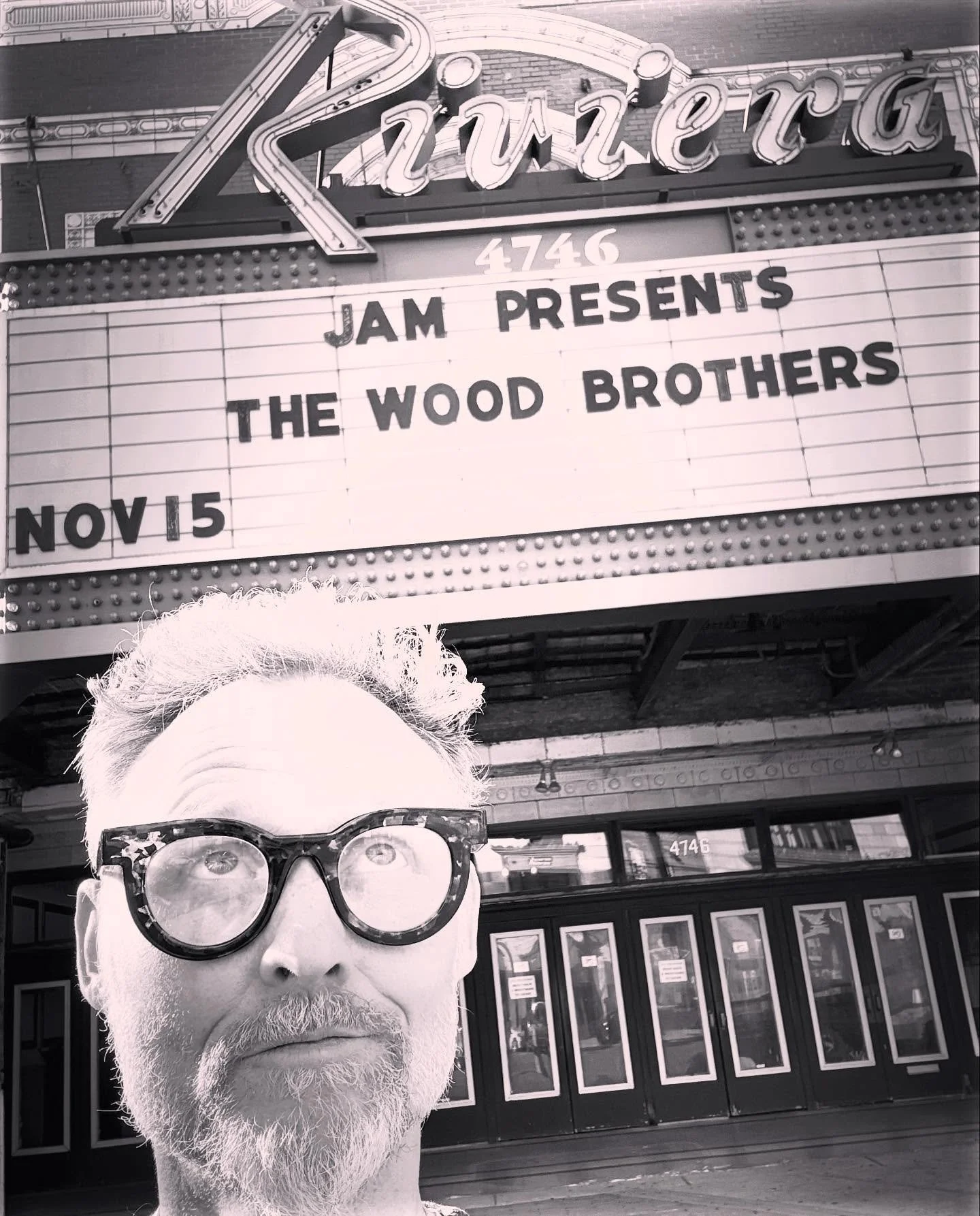 Hey Chicago! End of tour party tonight at @therivierachicago 🎉🥳🍾🪩🎊 #thewoodbrothers #therivieratheatre #chicago #endoftourparty #puffofsmoke #youchooseme