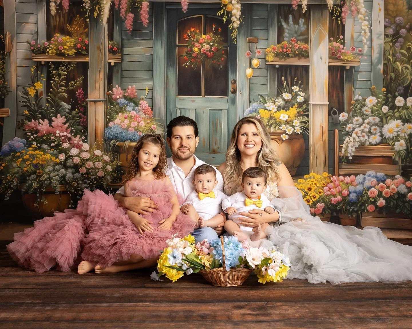 ✨ Mother&rsquo;s Day Sessions Are Here! ✨
Mother&rsquo;s Day Sessions are all about capturing the love you share with your children and the quiet, meaningful moments that deserve to be remembered forever. From cuddles and laughter to gentle hugs, we&