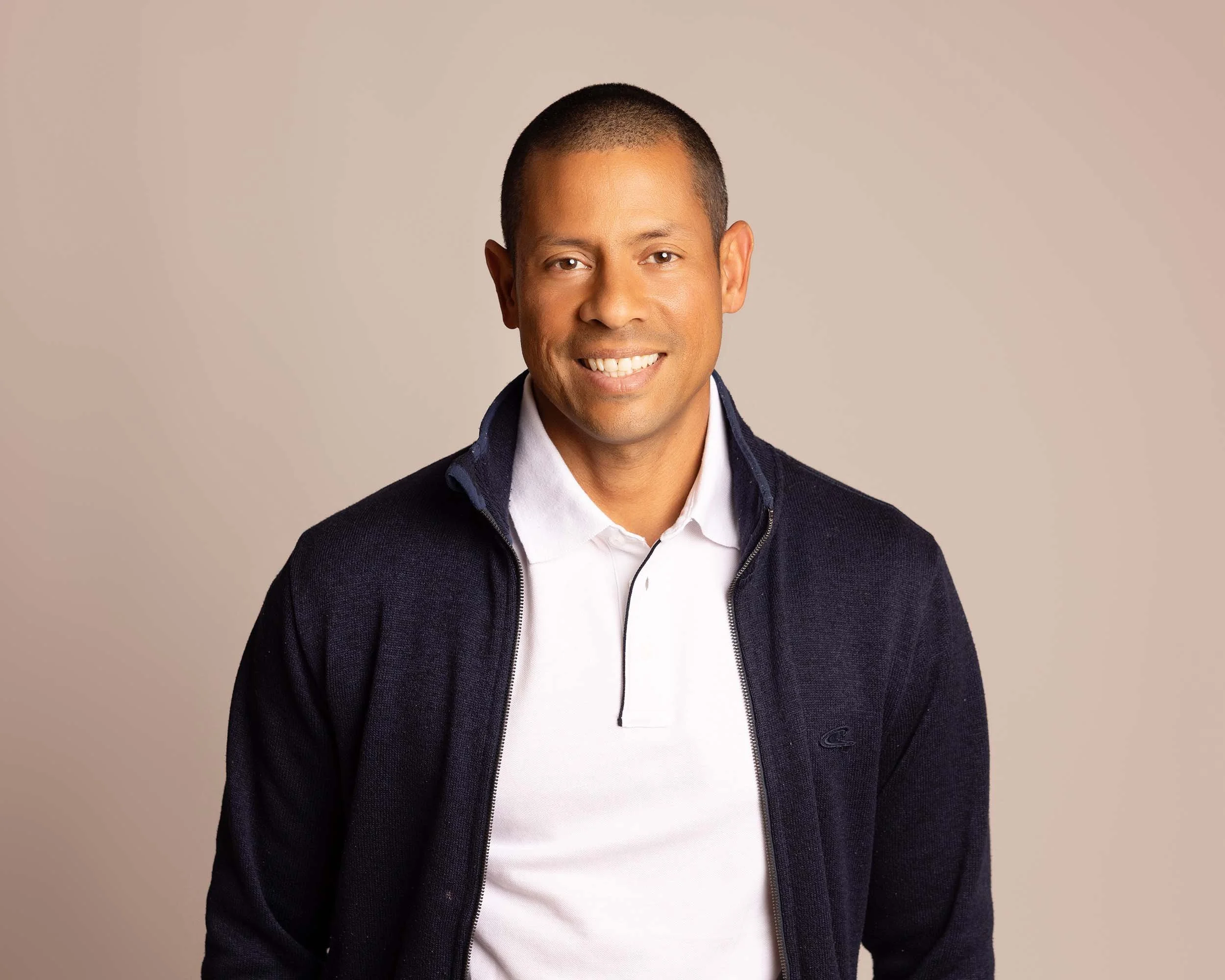 Headshot Branding Photoshoot Algarve Portugal_07.jpg