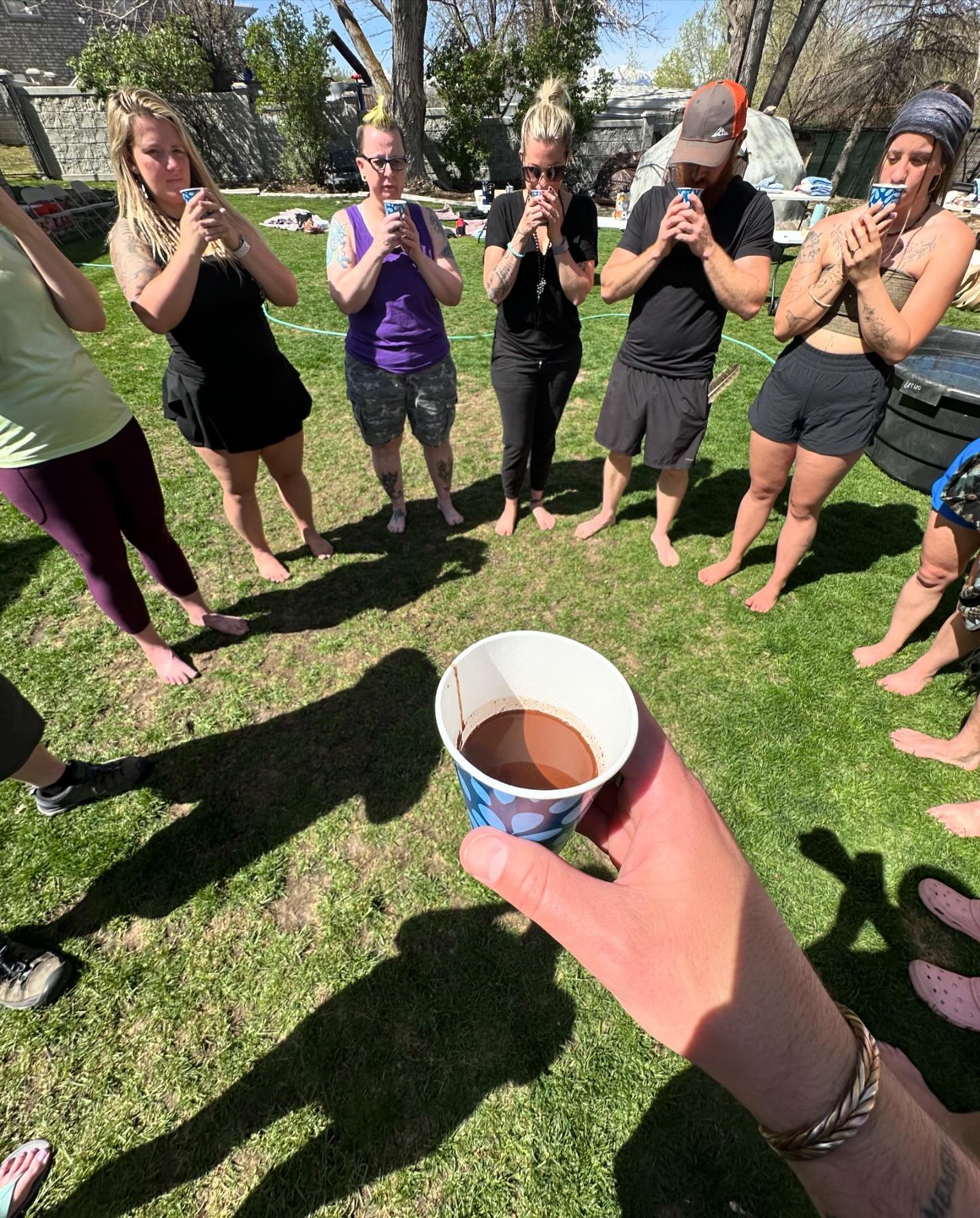 Adding cacao to your personal practices, events, gatherings, or ceremonies can be a really beautiful, beneficial and powerful way to start things off. 

Cacao is a vasodilator, opening up your blood vessels, allowing more blood to circulate through y