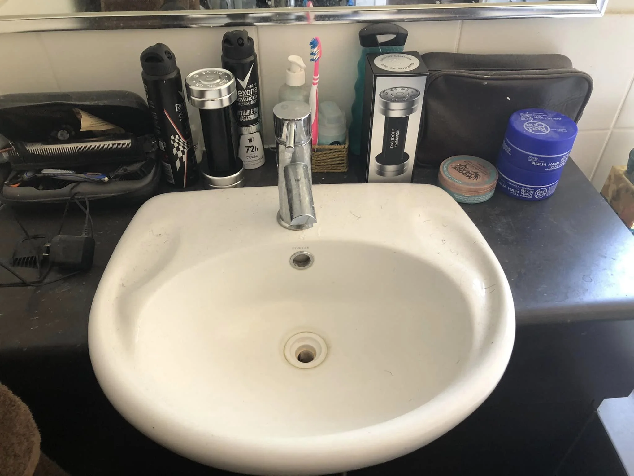 bathroom sink.jpg