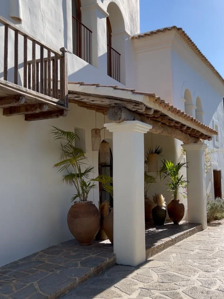 Accessed by a winding stone camino, Fincadelica San Lorenzo sits at the head of a sheltered rural valley, where ancient stone terraces clad in apricot, olive and orange tumble downward toward a whitewashed village church.

The magnificent two-storey 