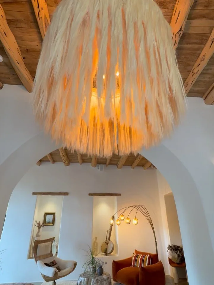 Earthy tones. Sculptural light. The kind of quiet that wraps around you.

Fincadelica San Lorenzo interiors channel curated calm. 

Explore the whole property in the link in our bio.

#fincadelica #ibizavillas #ibizainteriors #ibizainteriordesign #in