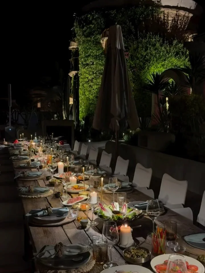 Dinner as performance.

A private Korean BBQ omakase by @shingonexperience - world-class chefs who DJ live, candlelight, and Cala Xarraca after dark.

This is what happens when the table becomes the stage.

#ibizanights #ibizastyle #ibizadinner #ibiz