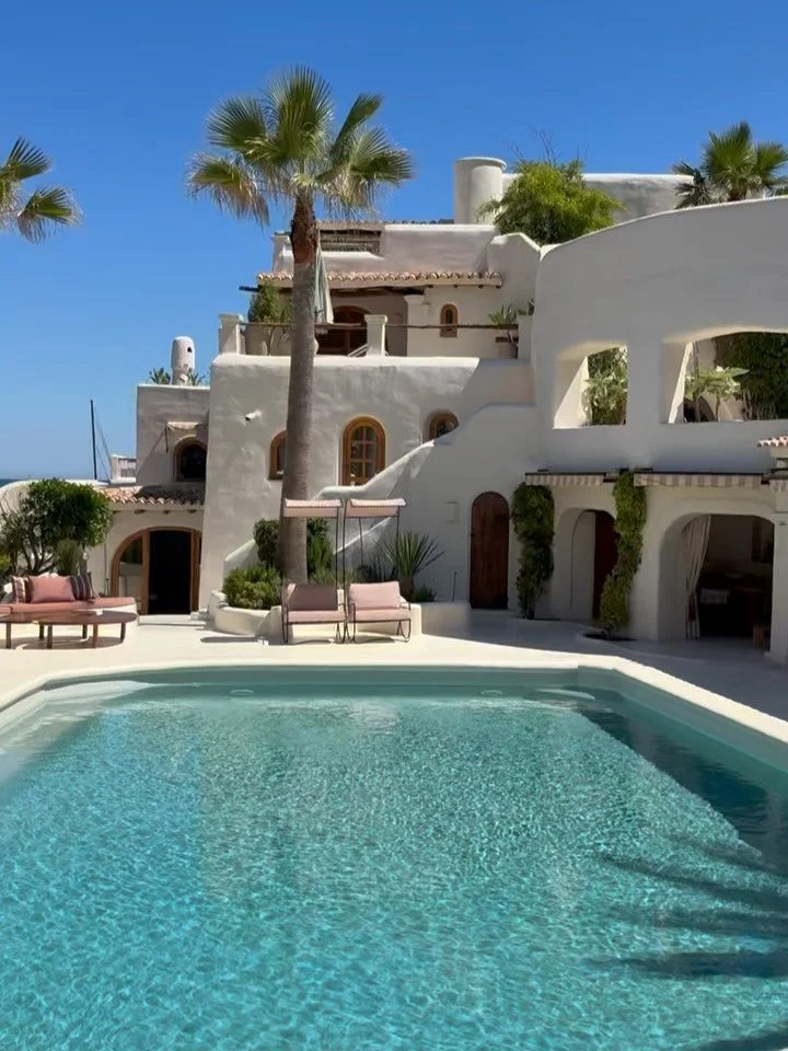There is nowhere else we&rsquo;d rather be. 

Soulful luxury redefined. 

Ibiza at its finest. 

Fincadelica Xarraca. 

#ibizaluxuryvillas #luxuryvilla #luxuryhomes #luxuryibiza #ibizaluxury