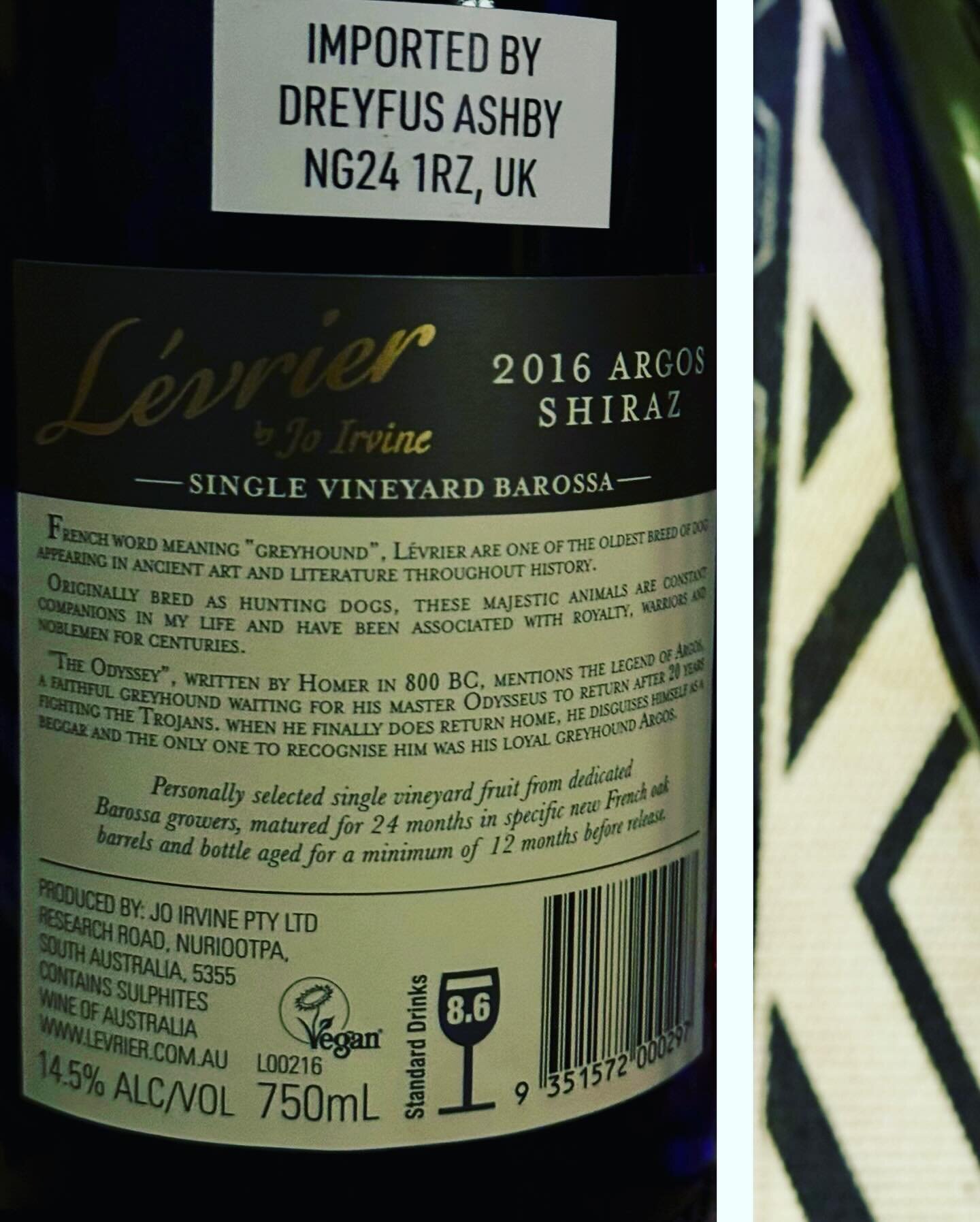 🍷🌟 @levrierwinesbyjoirvine Argos' Shiraz 2016 🌟🍷

Aussie Shiraz, but Cooler. 

Australia's wine story is incomplete without Shiraz. In Eden Valley, this story takes an interesting twist. Next to Barossa Valley, Eden Valley is famed for its Riesli