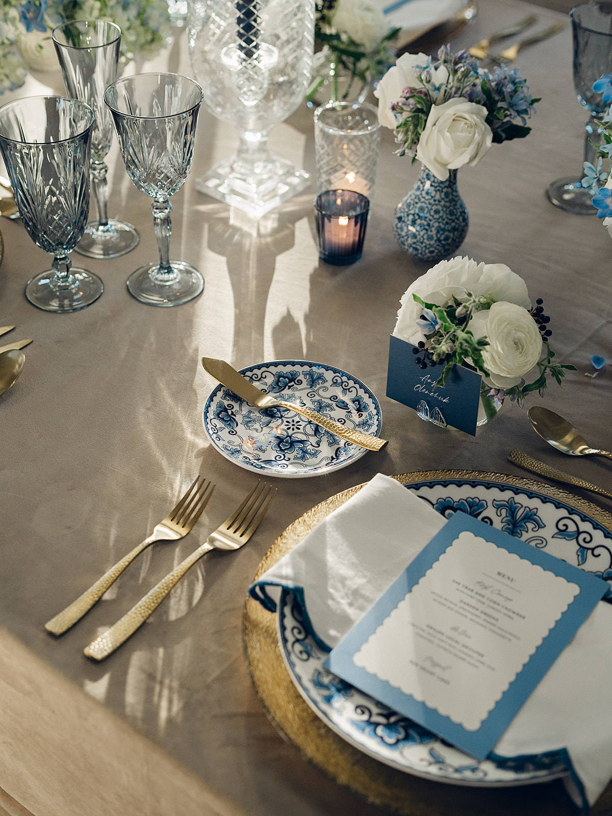 Rehearsal-Dinner-Table-Palmetto-Bluff-Oak-Room.jpg.png