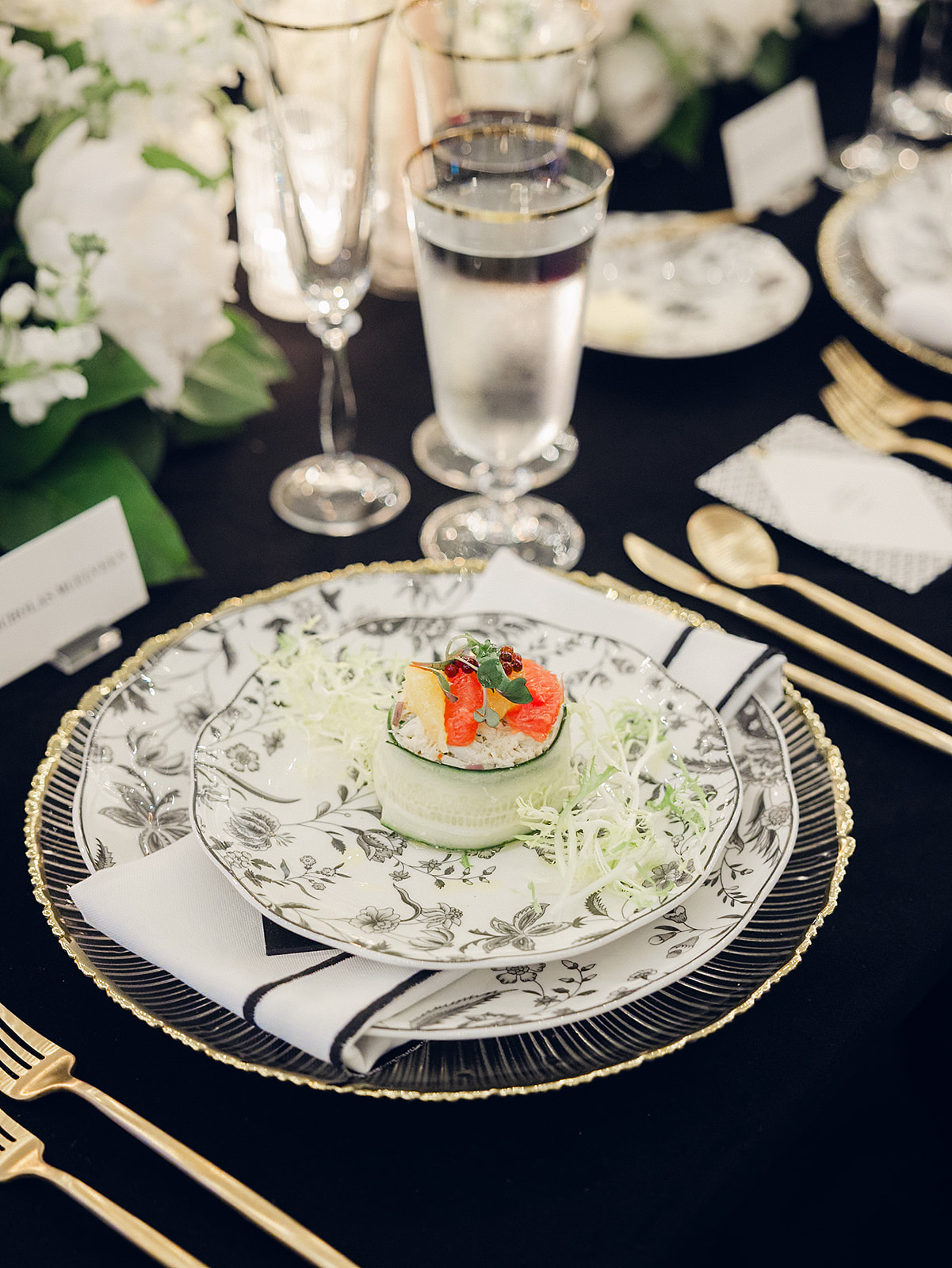 Montage-Paletto-Bluff-Wedding-Dinner.jpg.png
