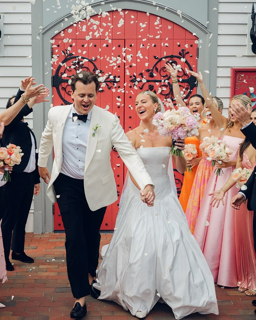 Charlotte + Greg&rsquo;s Highlands wedding in full color. Vibrant oranges, playful pinks, and mountain air set the scene at Old Edwards Inn as they celebrated with family and friends. 

Planning, Design &amp; Production: @rroseevents 
Photography: @t
