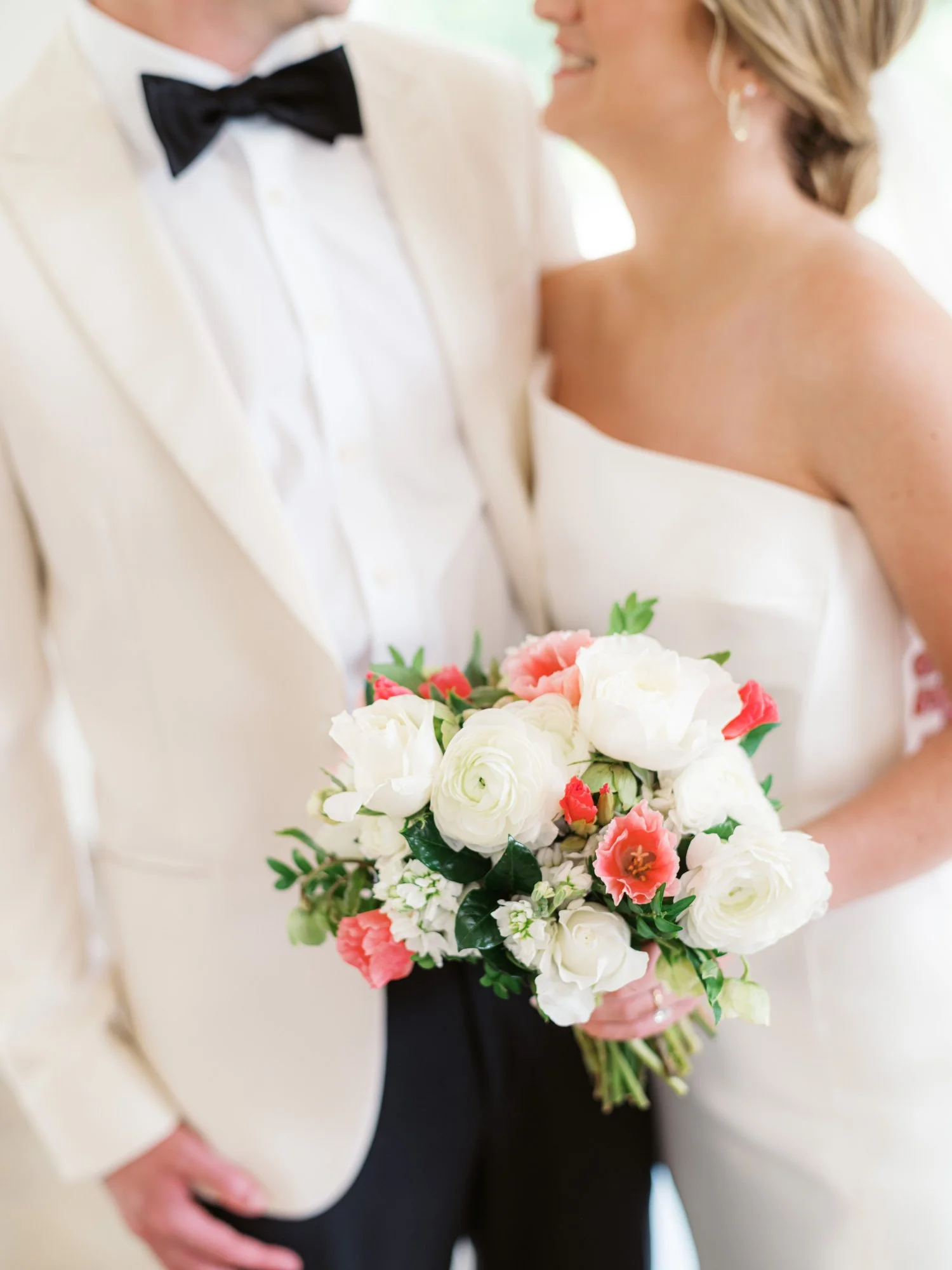 Winston-Salem-Wedding-Florist-Bouquet.jpg