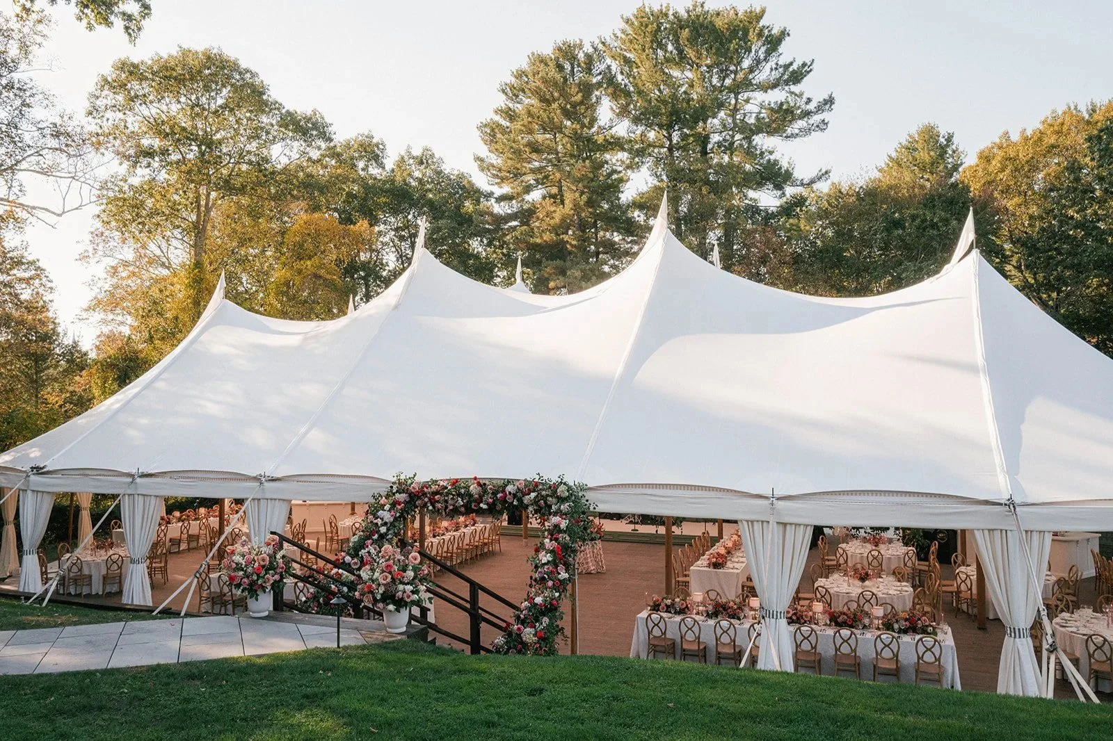  A custom sailcloth tent installed over the tennis courts at the Mayflower Inn in Litchfield County, Connecticut 