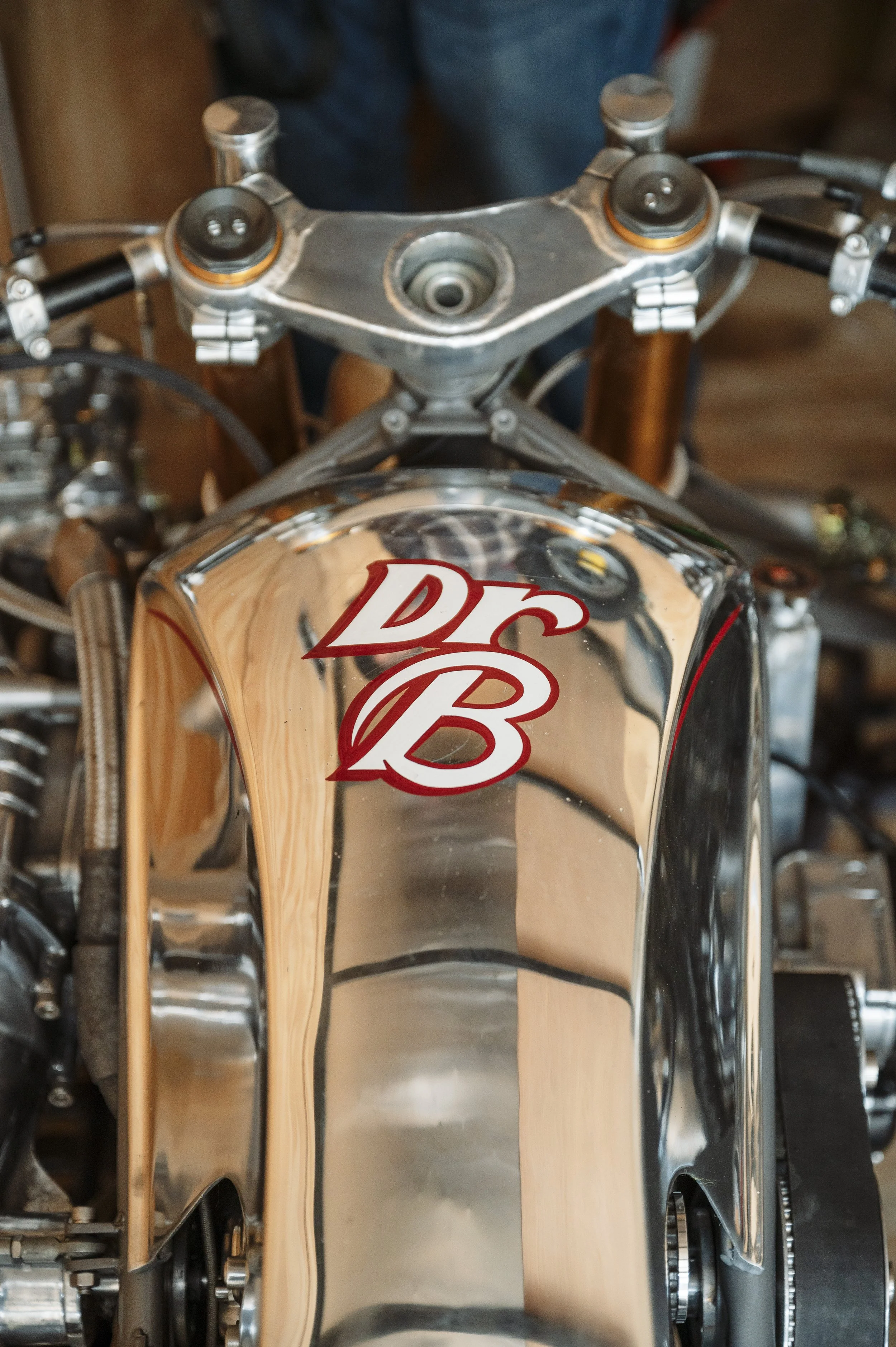 GrantSchwingle-2Wheels-HaasMamaTriedTrip-005.jpg