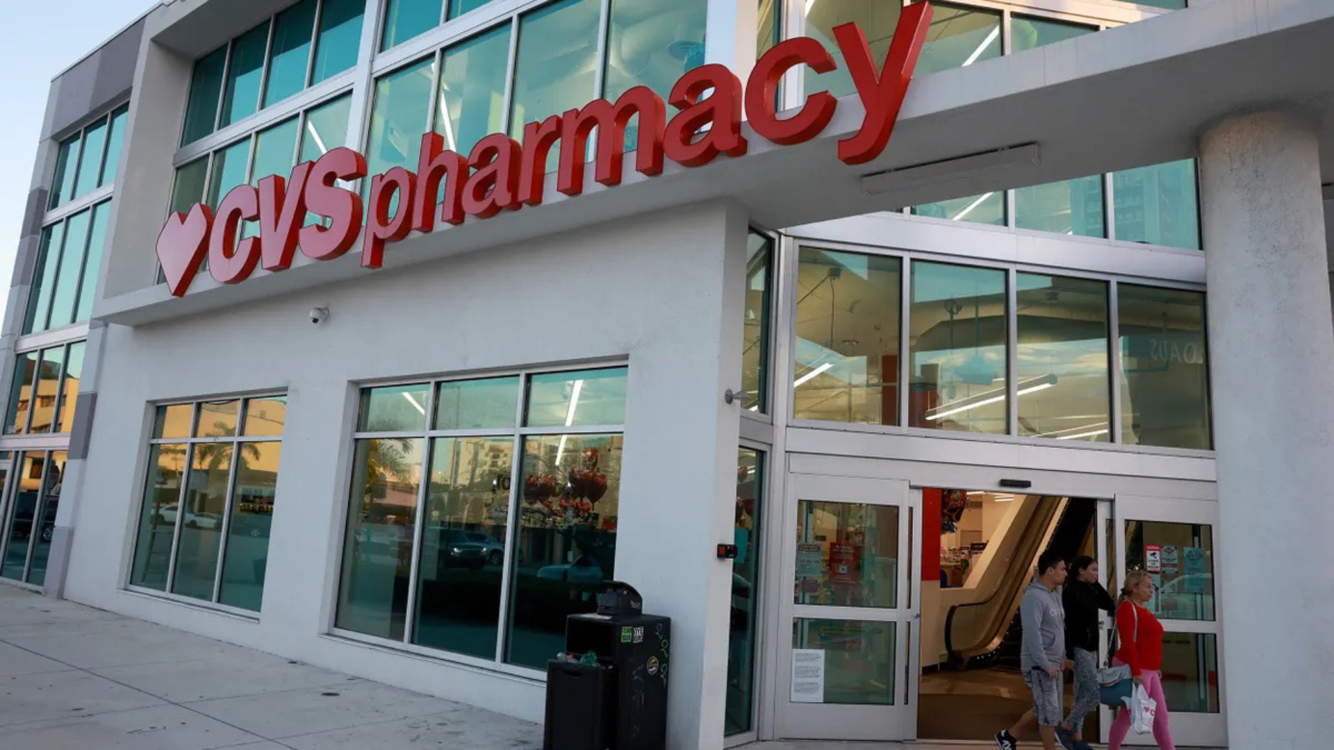 House Republicans probe CVS for alleged HIPAA violation