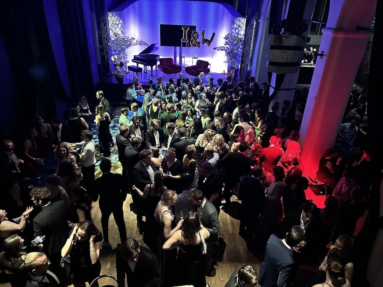 4b. Feestavond .jpeg